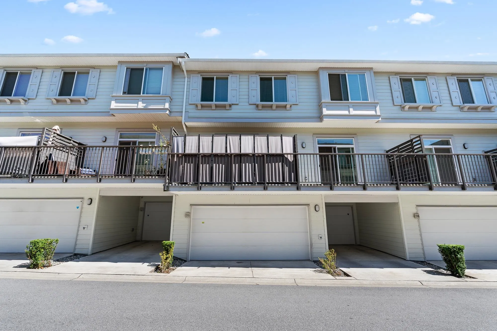 116 15850 85 Avenue