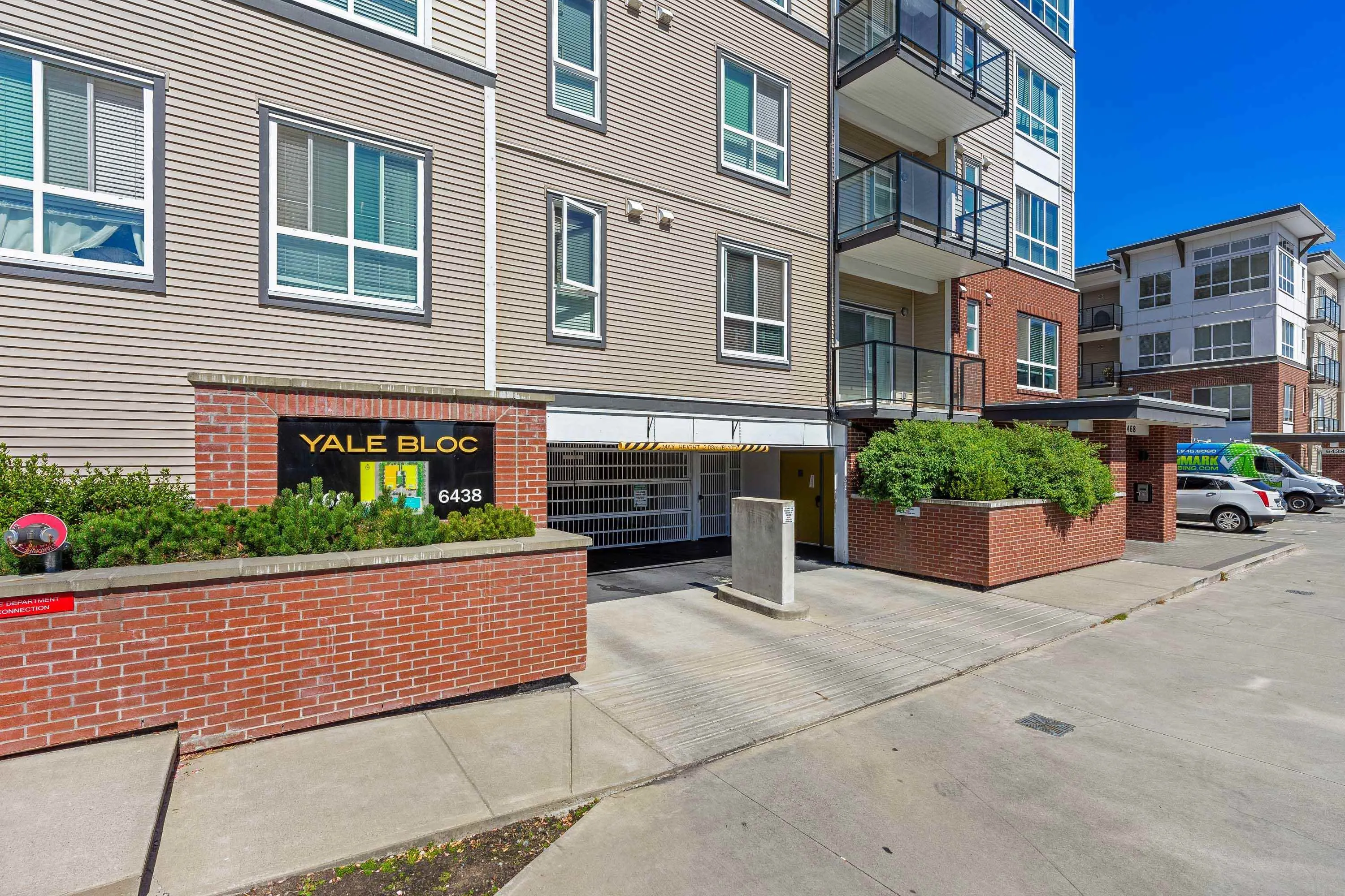 414 6468 195a Avenue