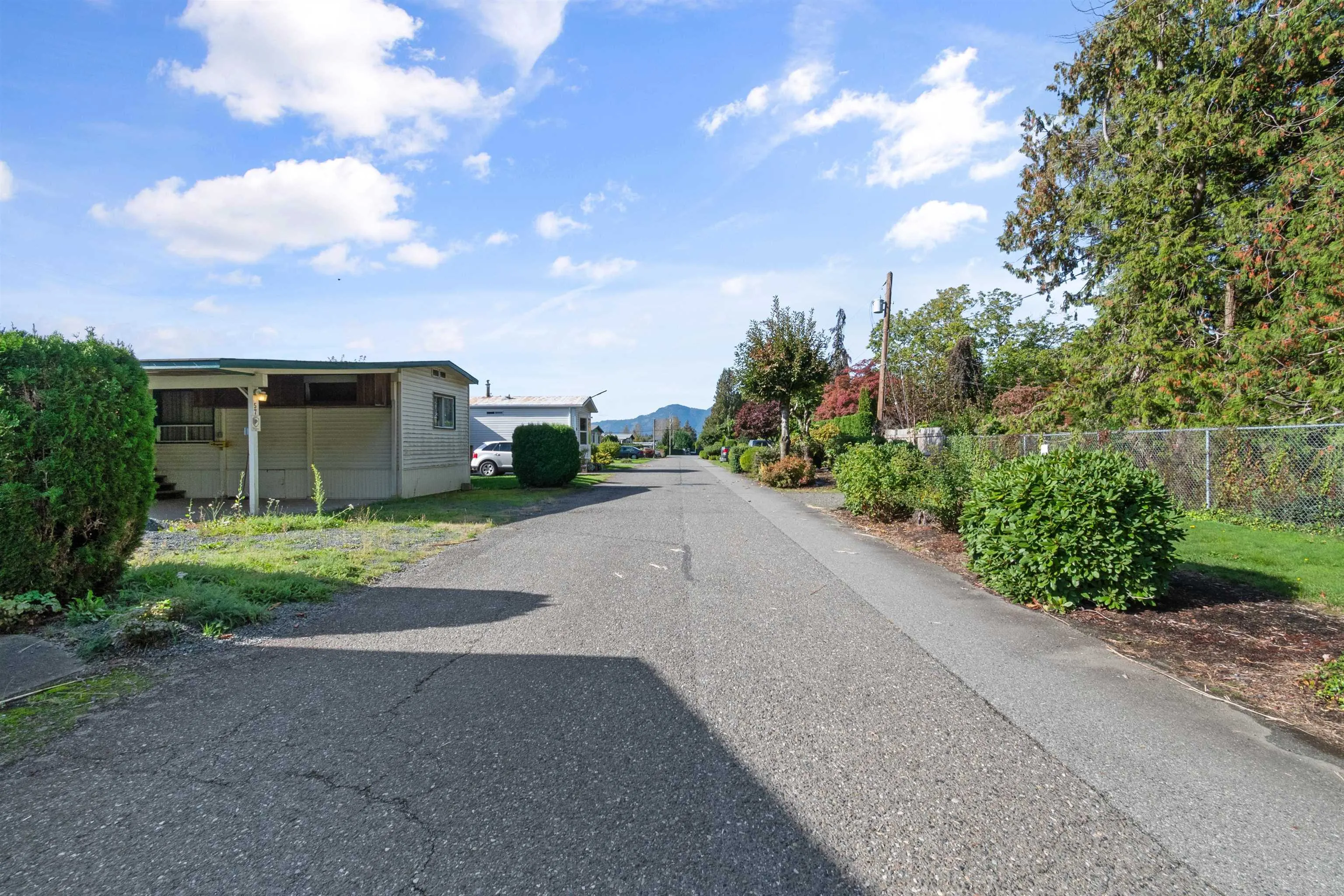 57 5742 Unsworth Road