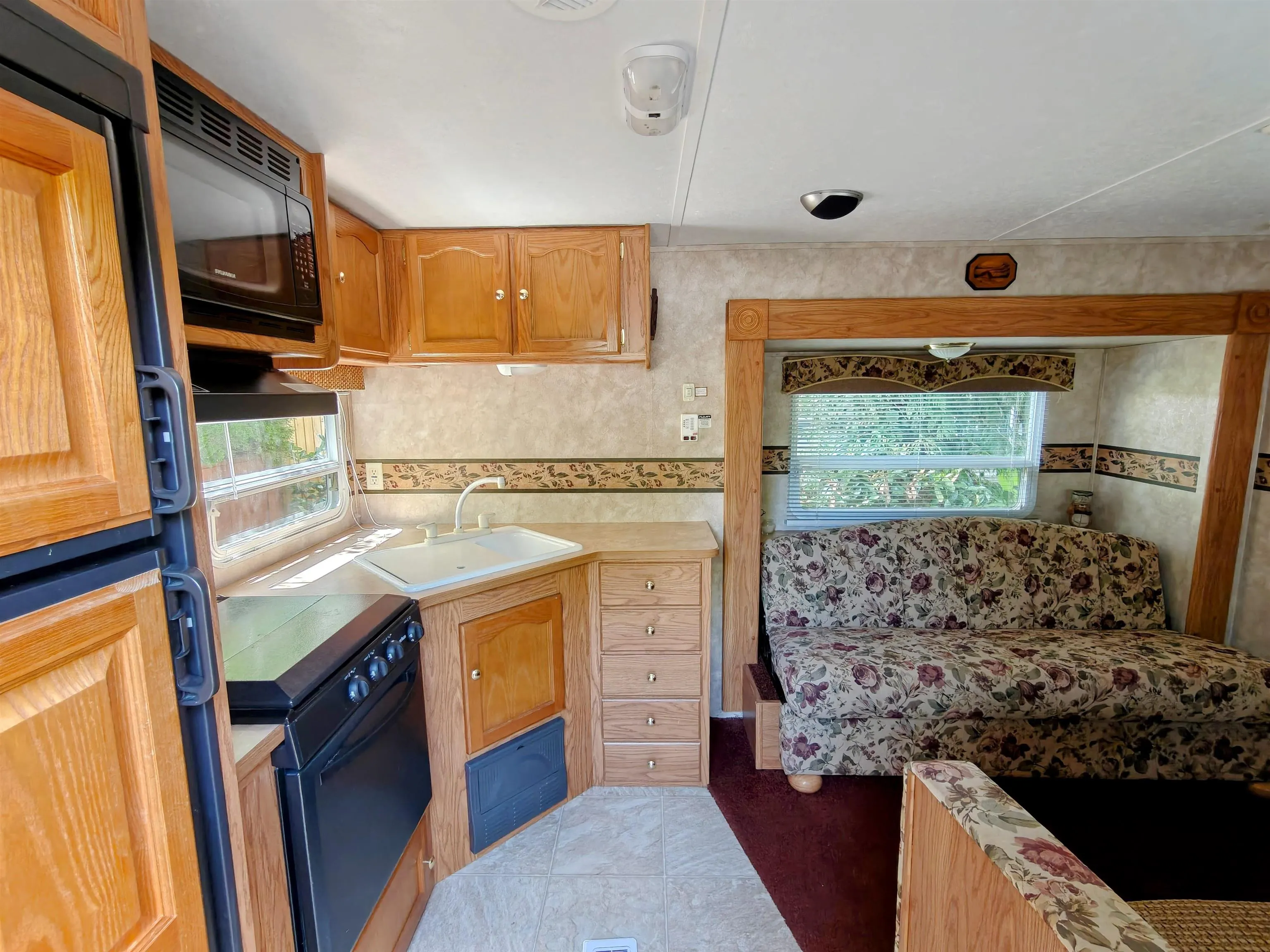 84 14600 Morris Valley Road