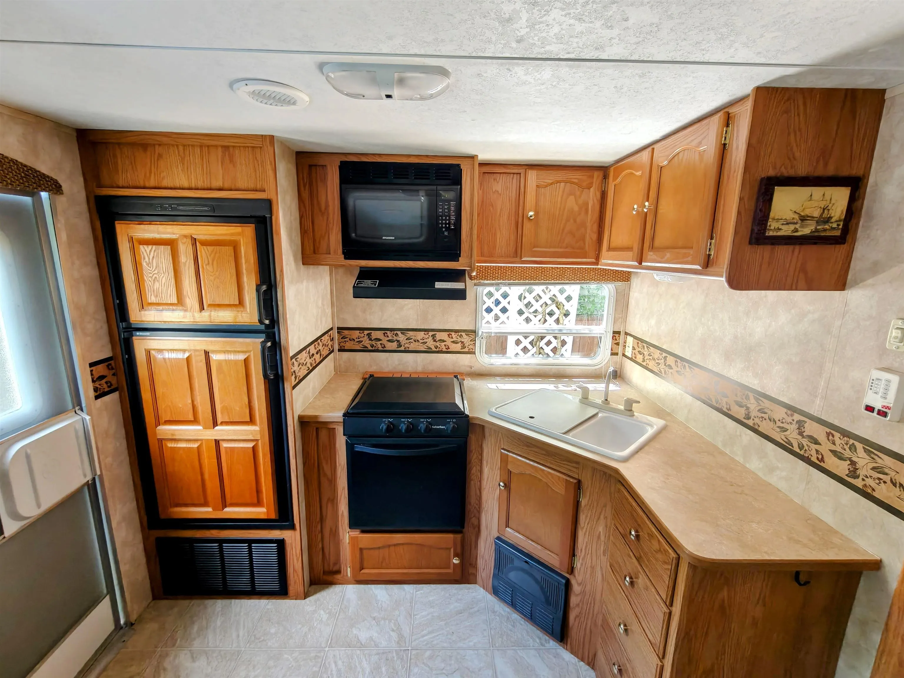 84 14600 Morris Valley Road