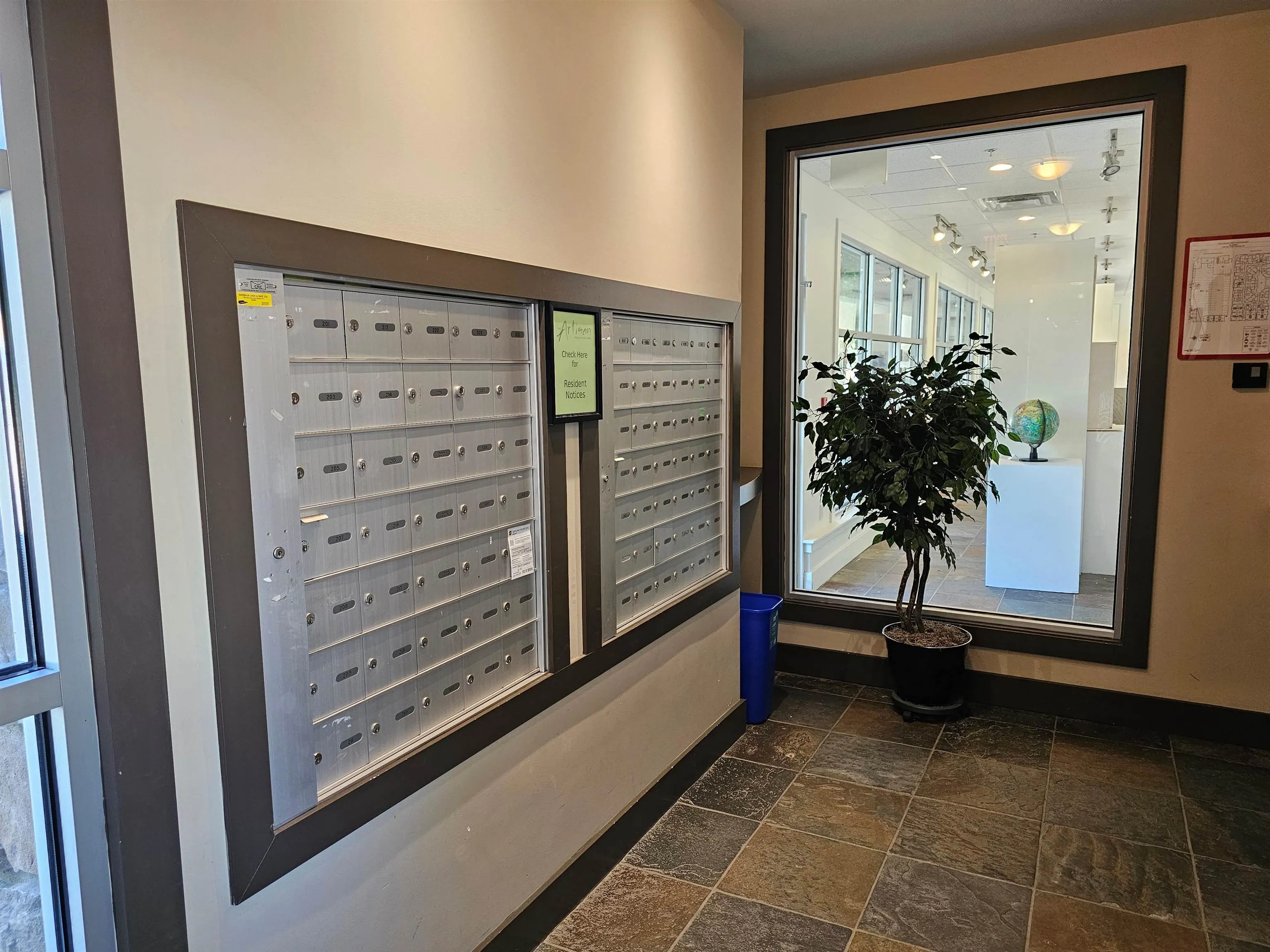 418 1336 Main Street