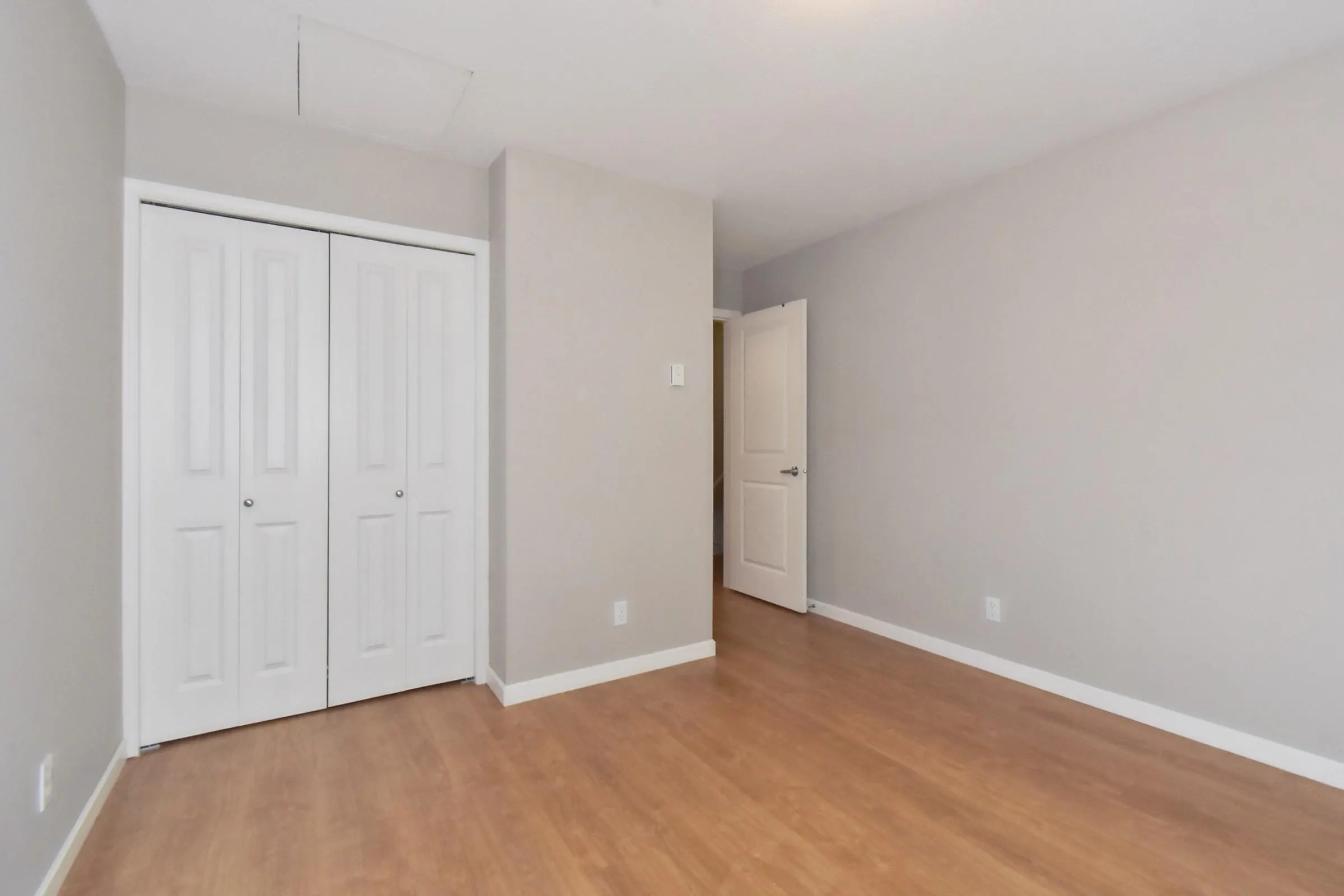 34 8778 159 Street