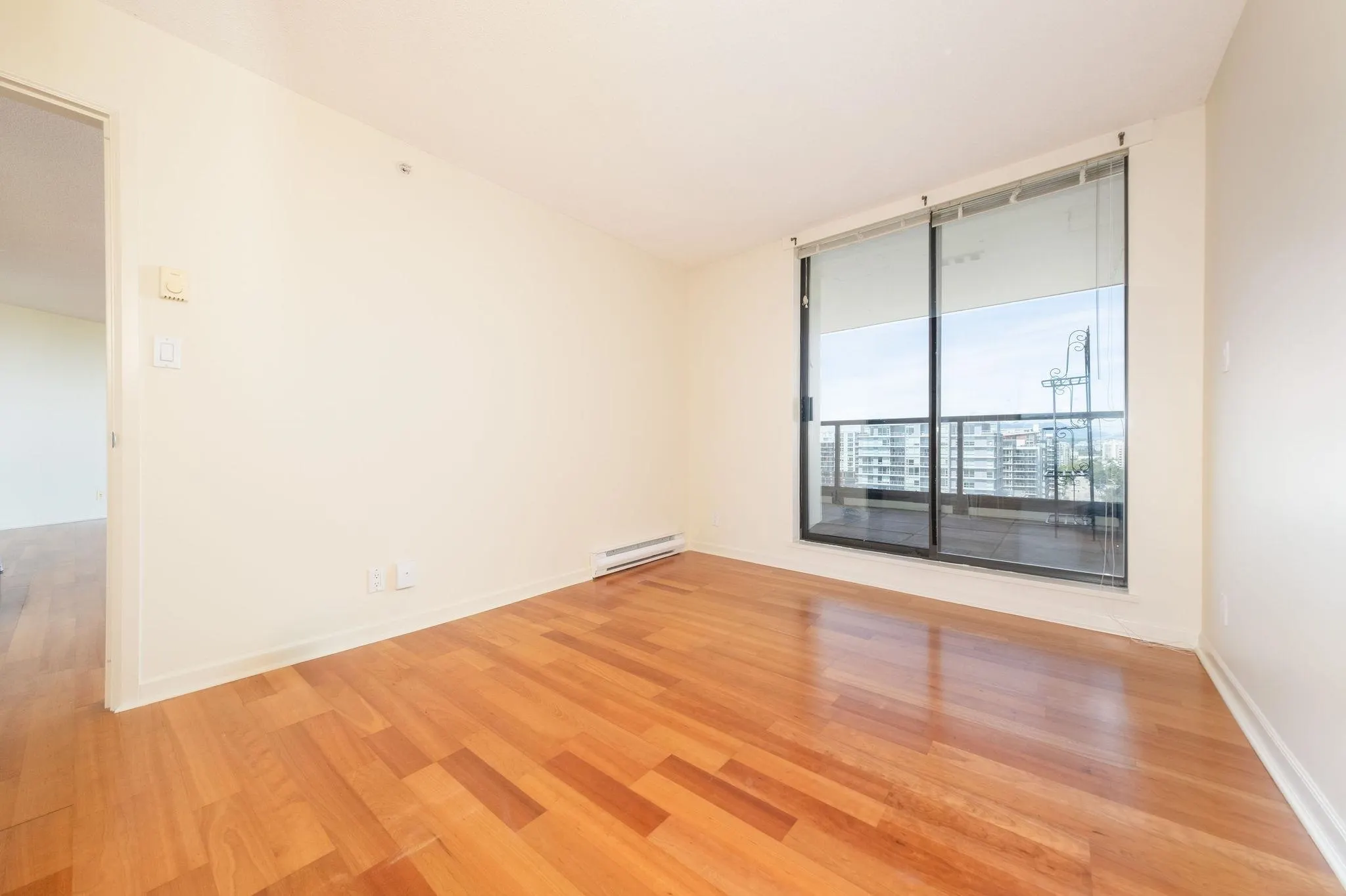 1702 8180 Granville Avenue