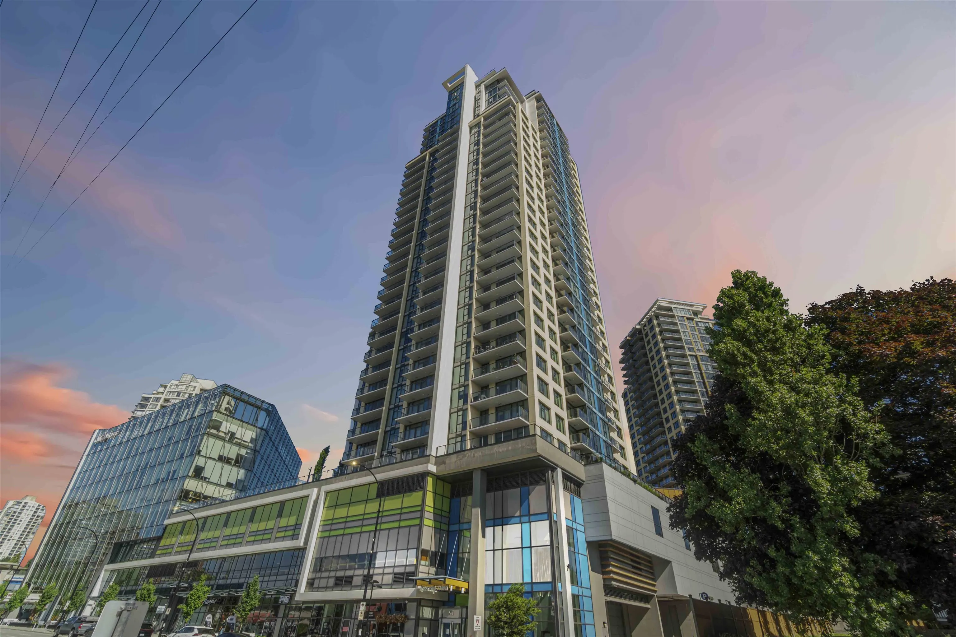 402 7388 Kingsway