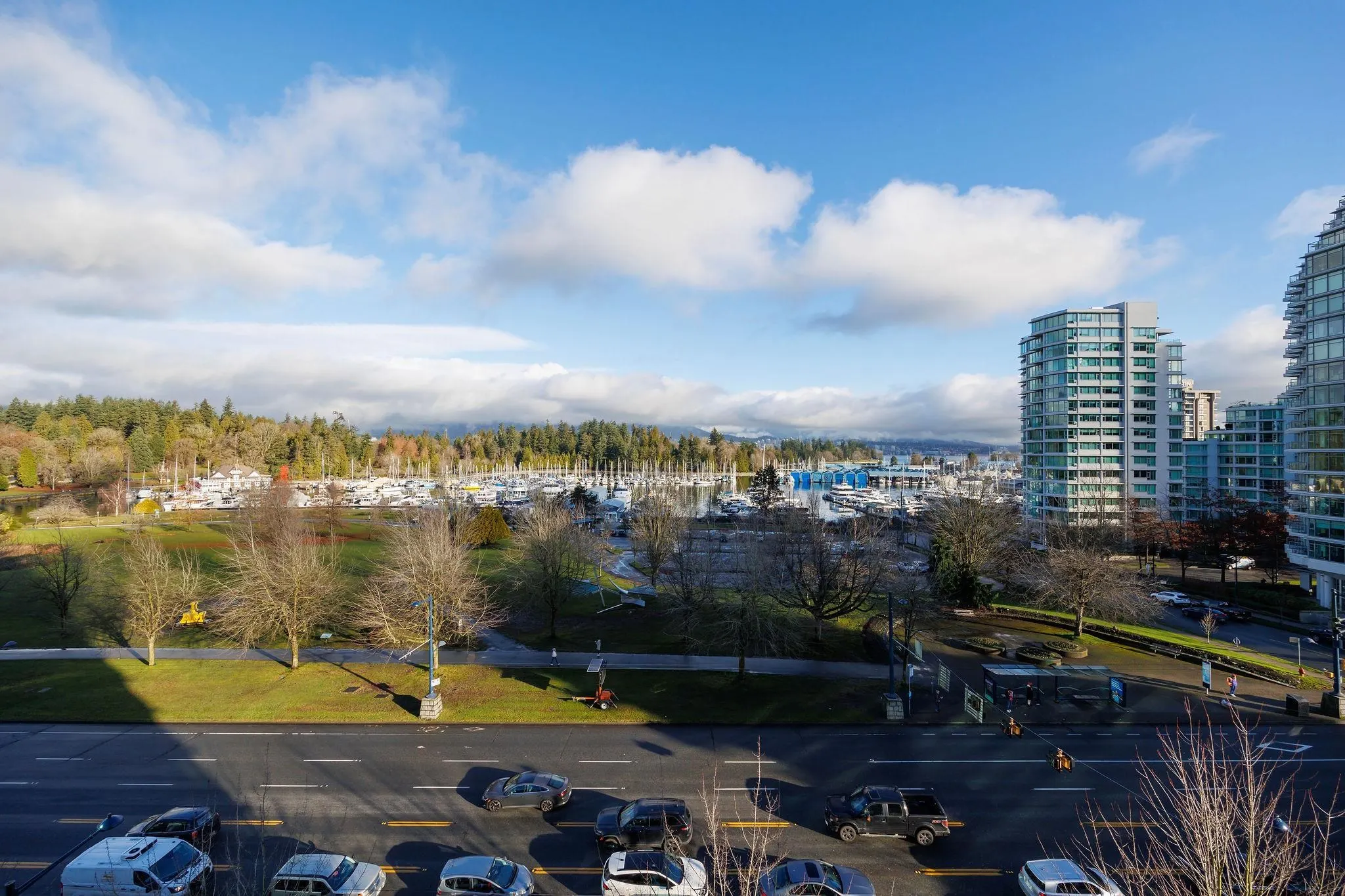 700 1863 Alberni