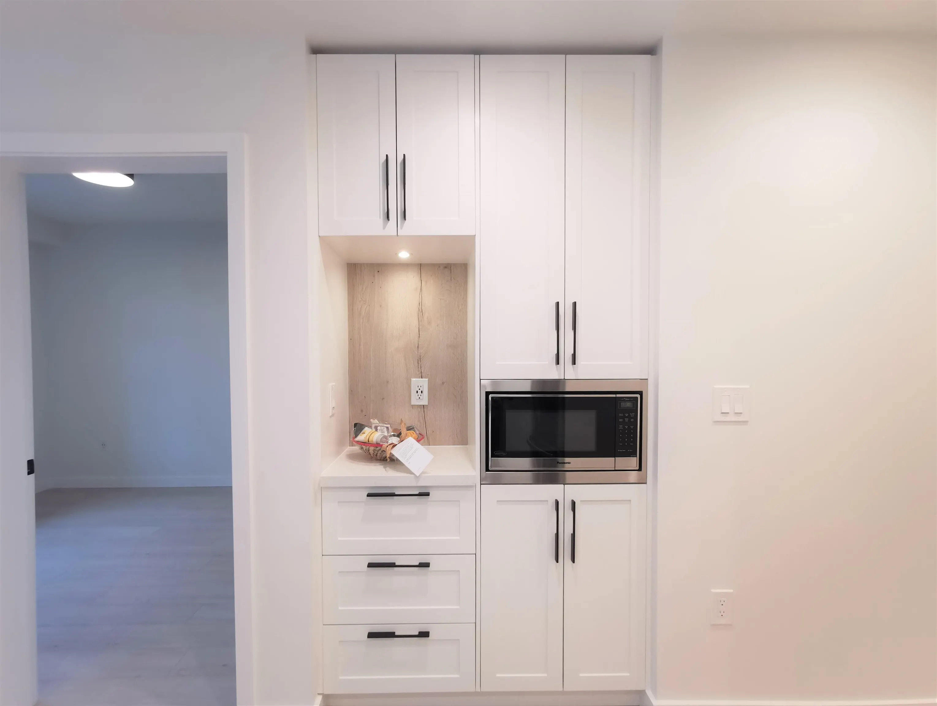 104 3038 St George Street
