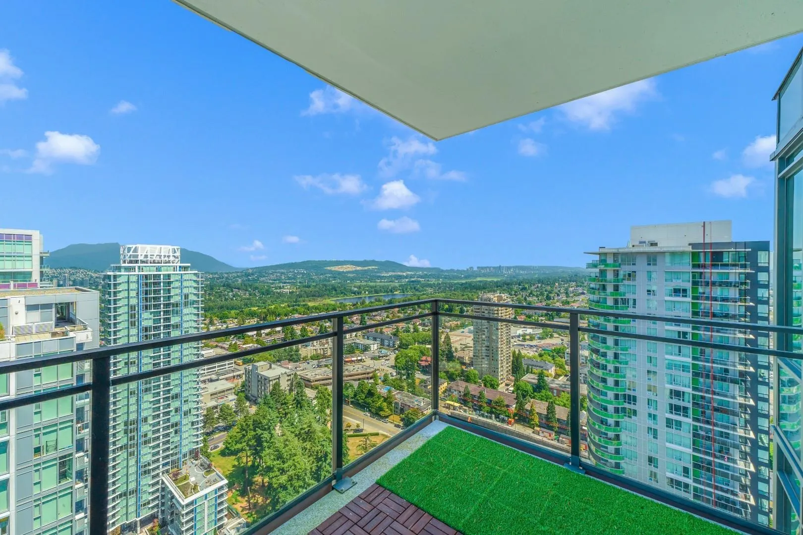 4105 4900 Lennox Lane