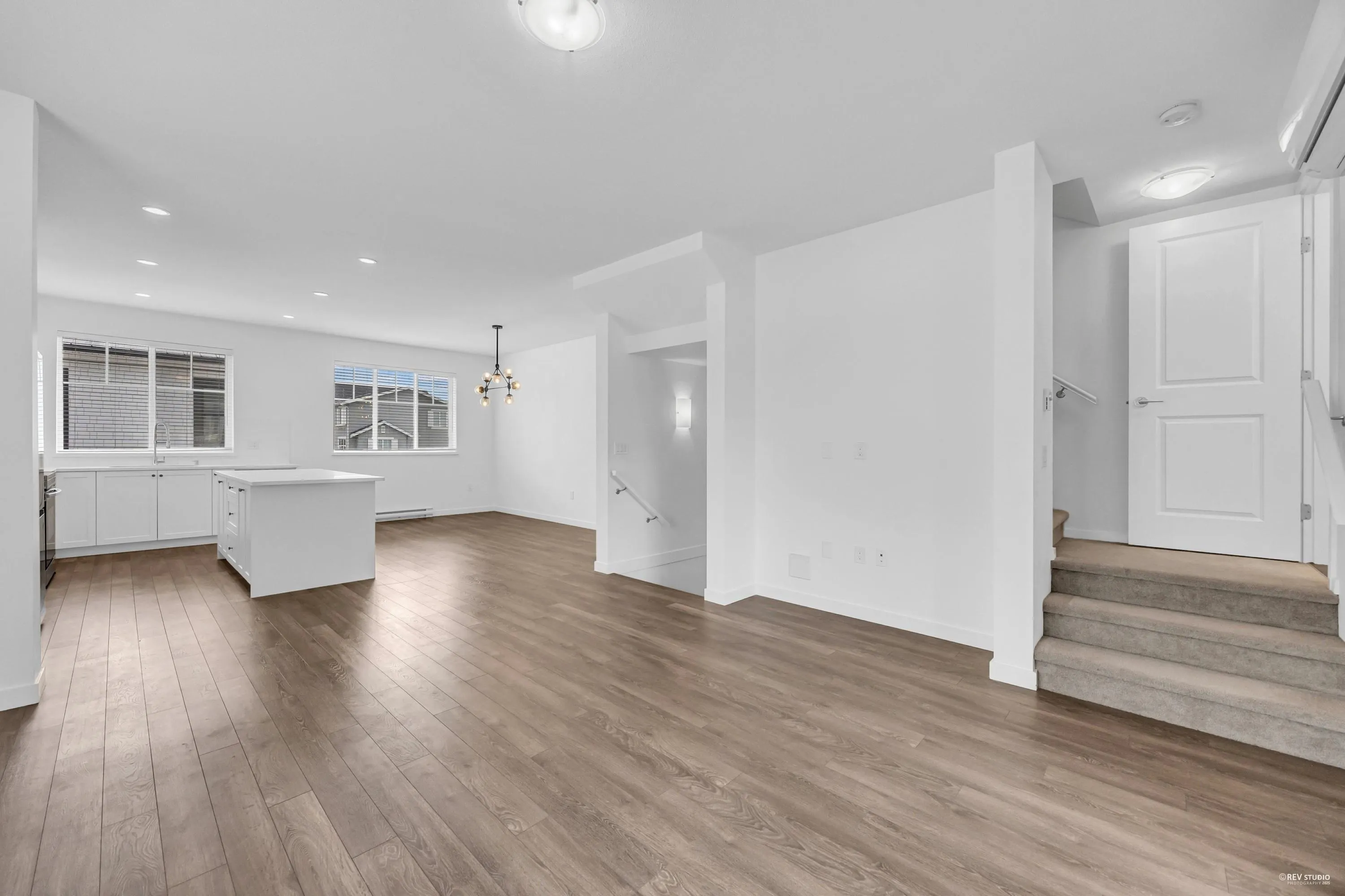 72 15487 99a Avenue