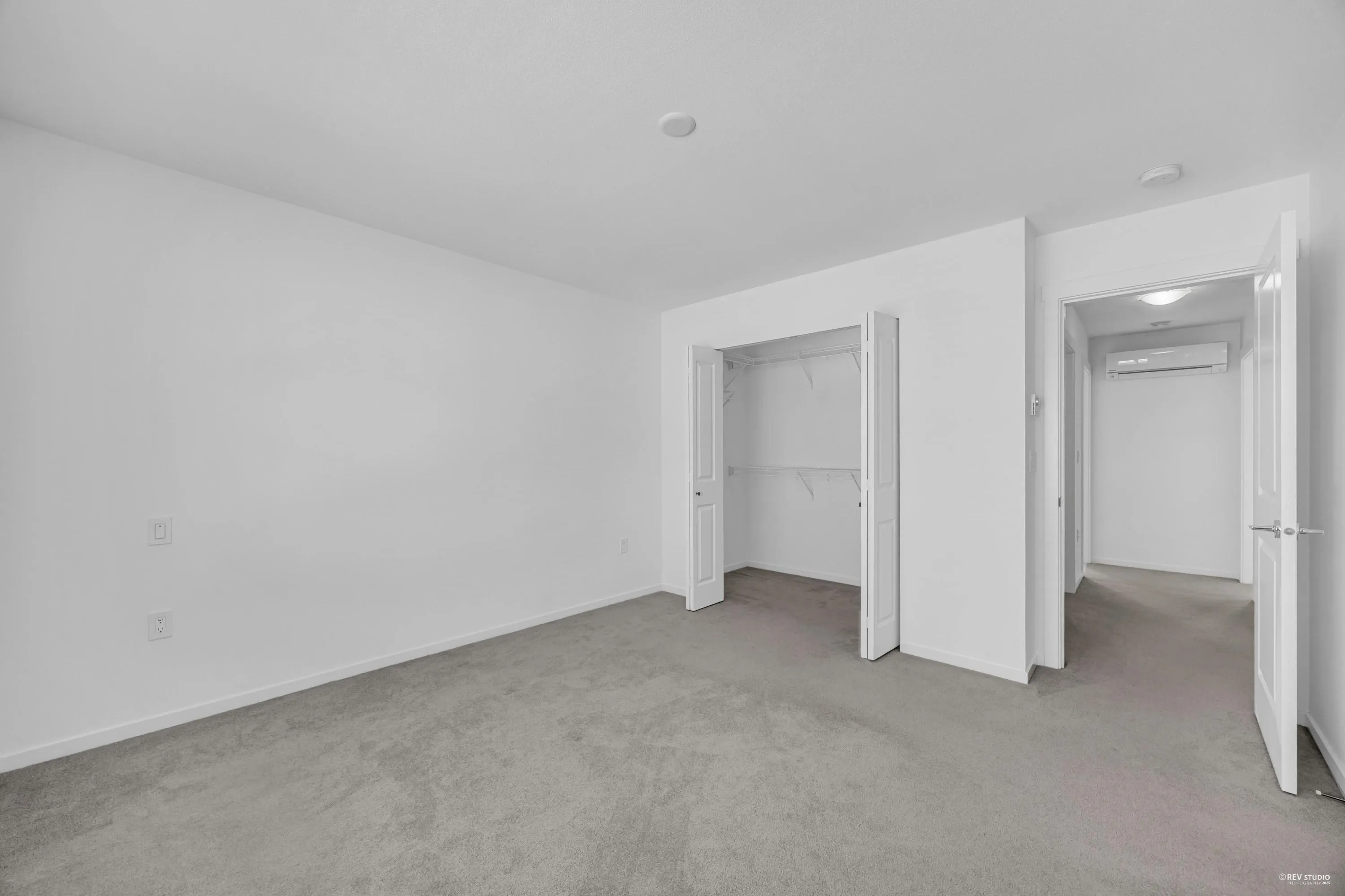 72 15487 99a Avenue