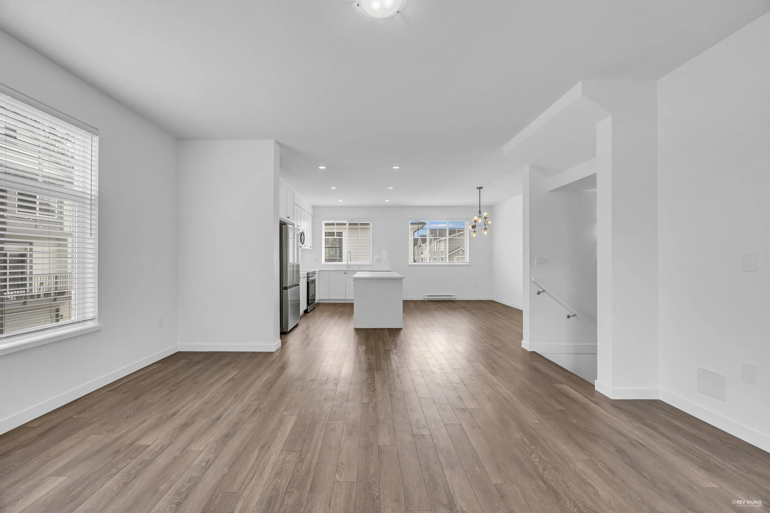 72 15487 99a Avenue
