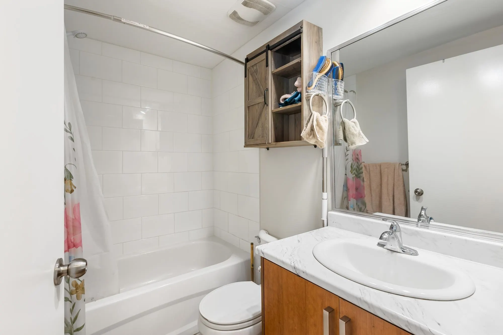 21B 26892 Fraser Highway