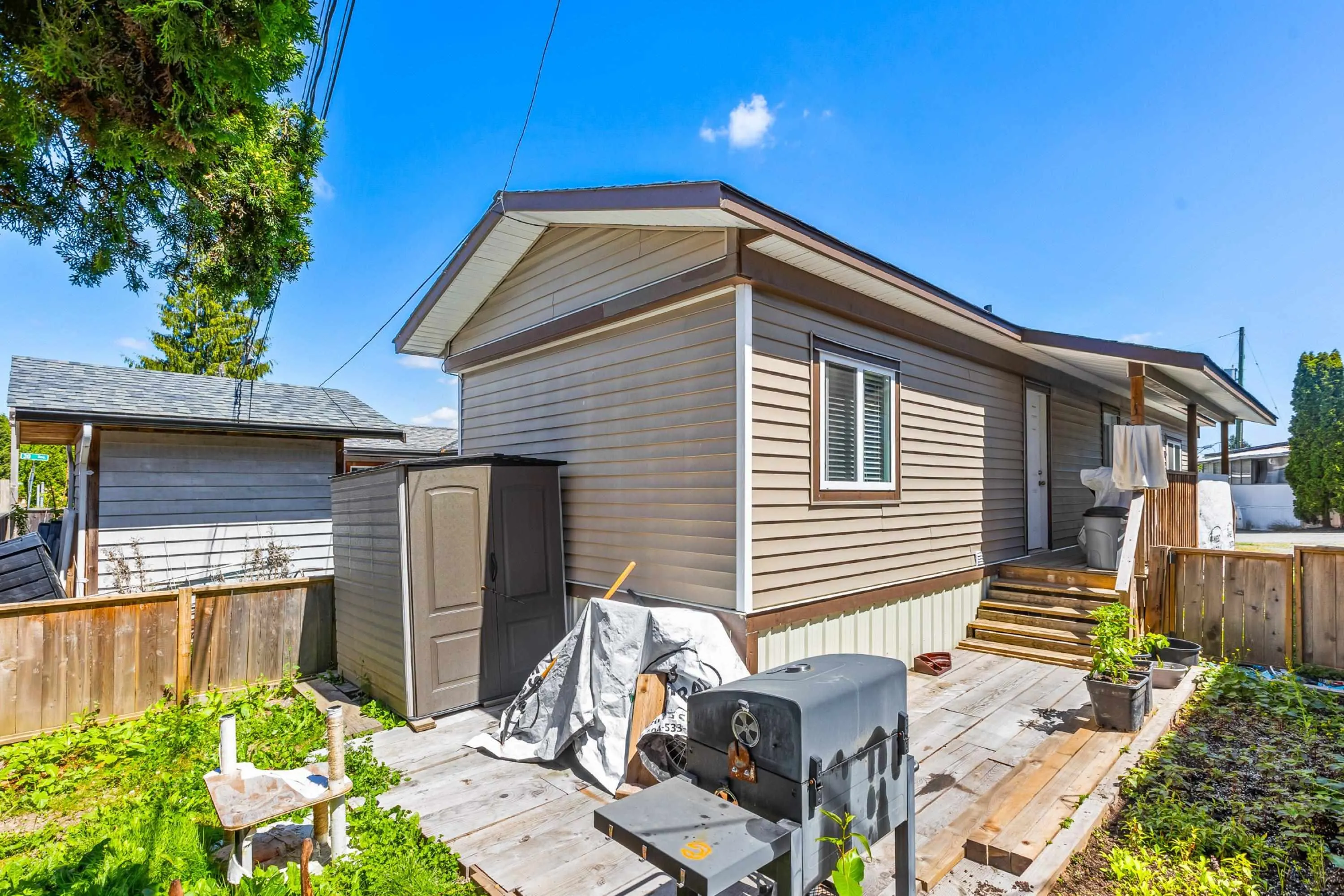 21B 26892 Fraser Highway