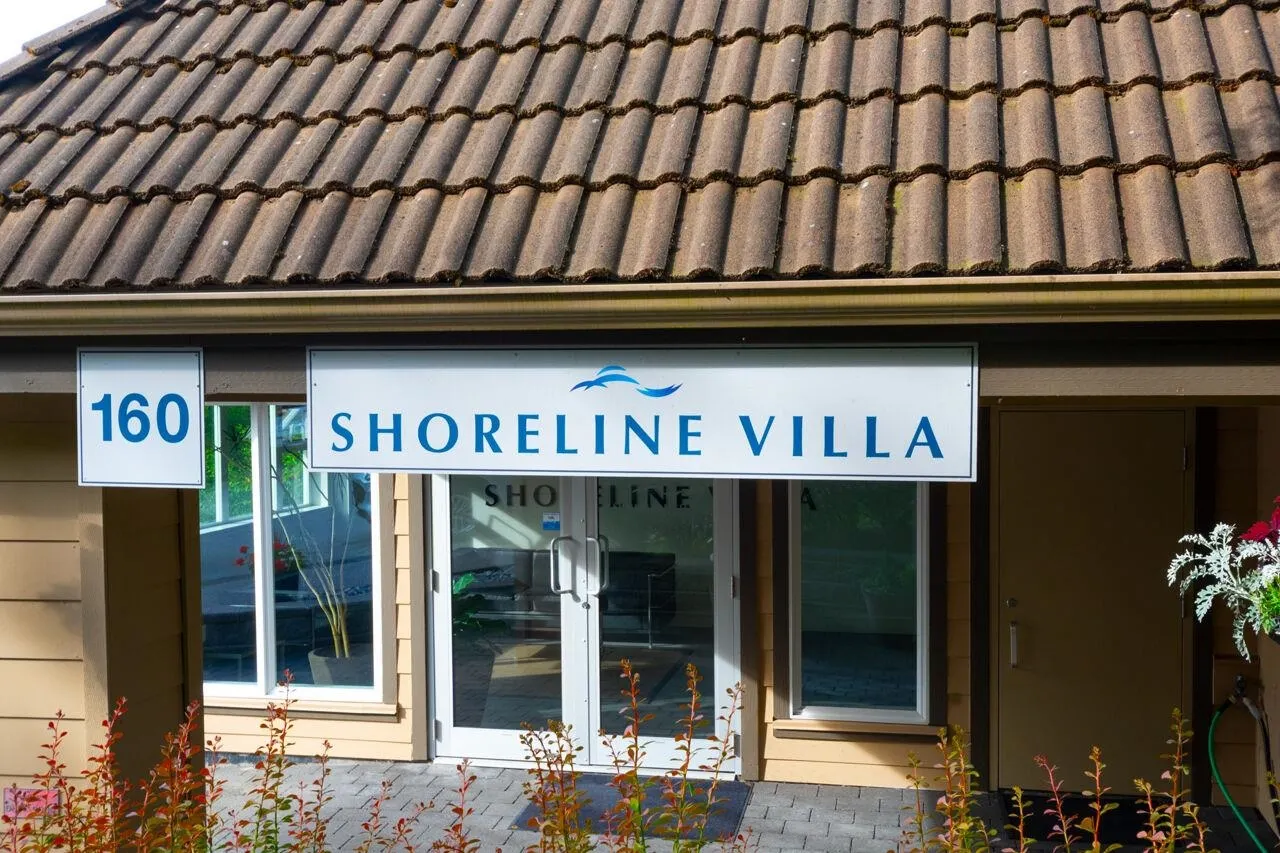 407 160 Shoreline Circle