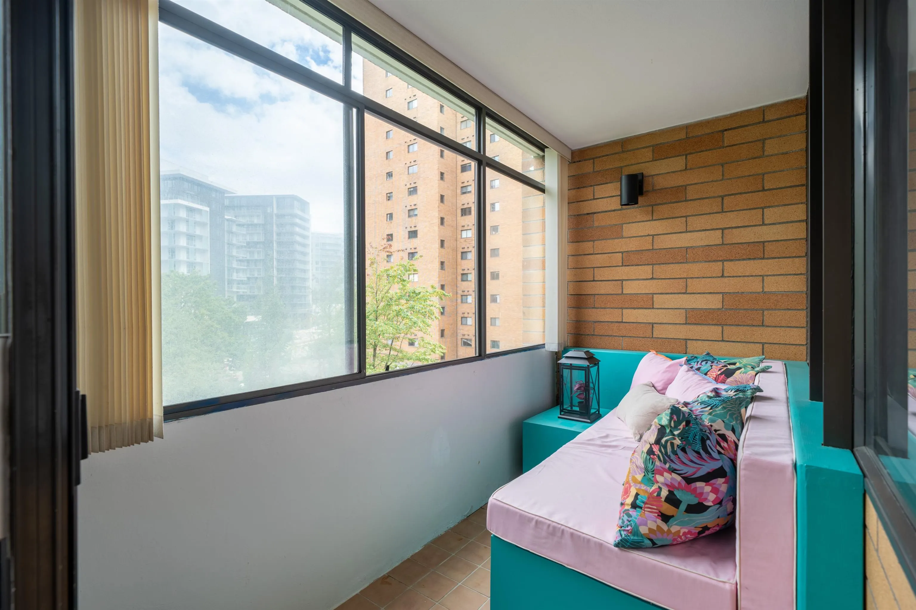 403 6631 Minoru Boulevard