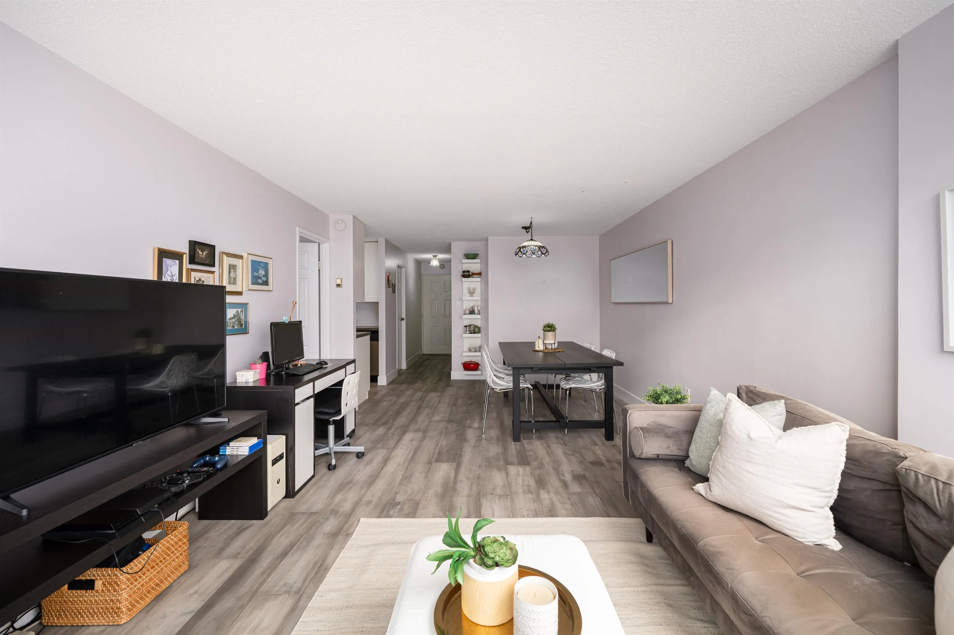 403 6631 Minoru Boulevard