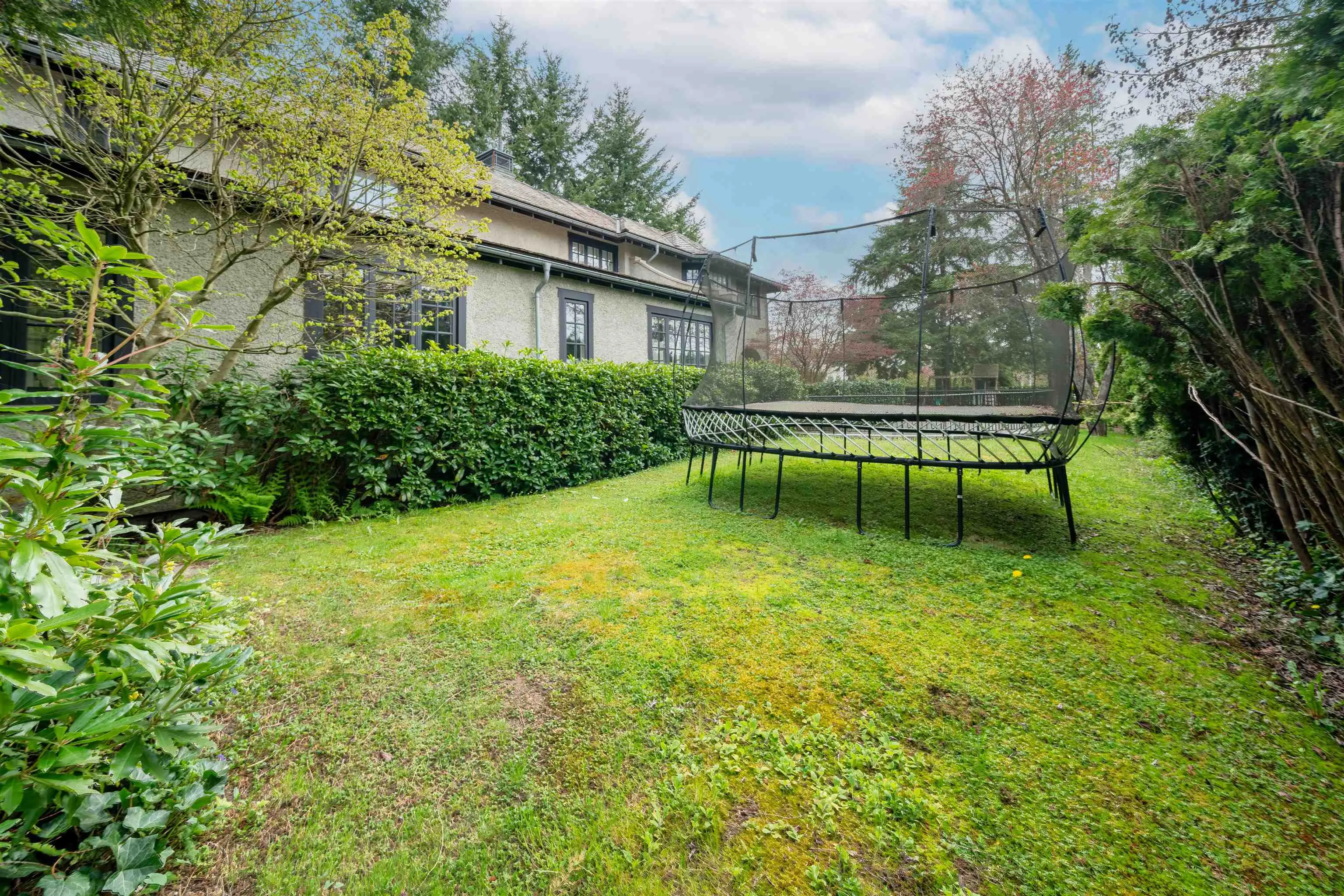 1610 Wesbrook Crescent