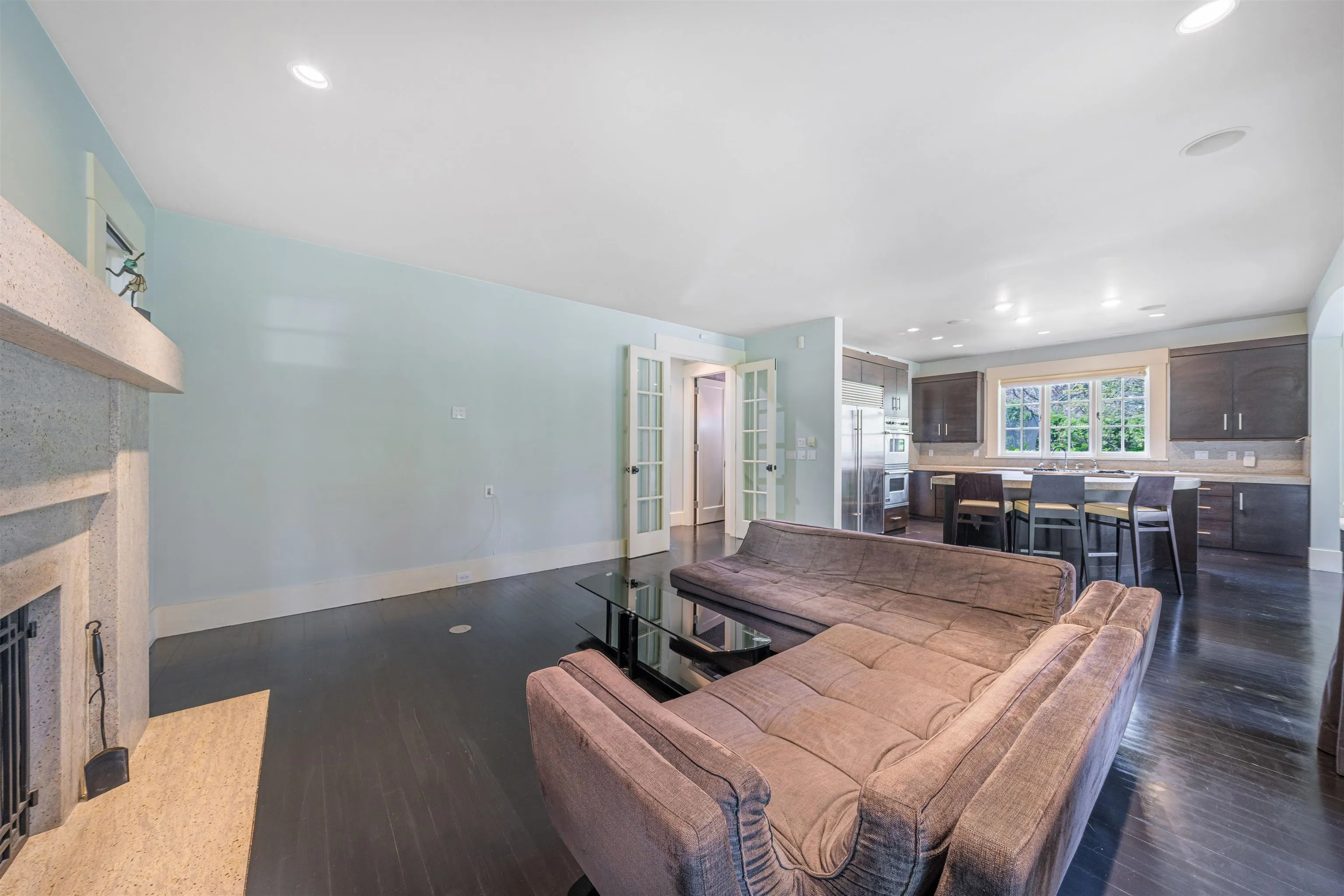 1610 Wesbrook Crescent