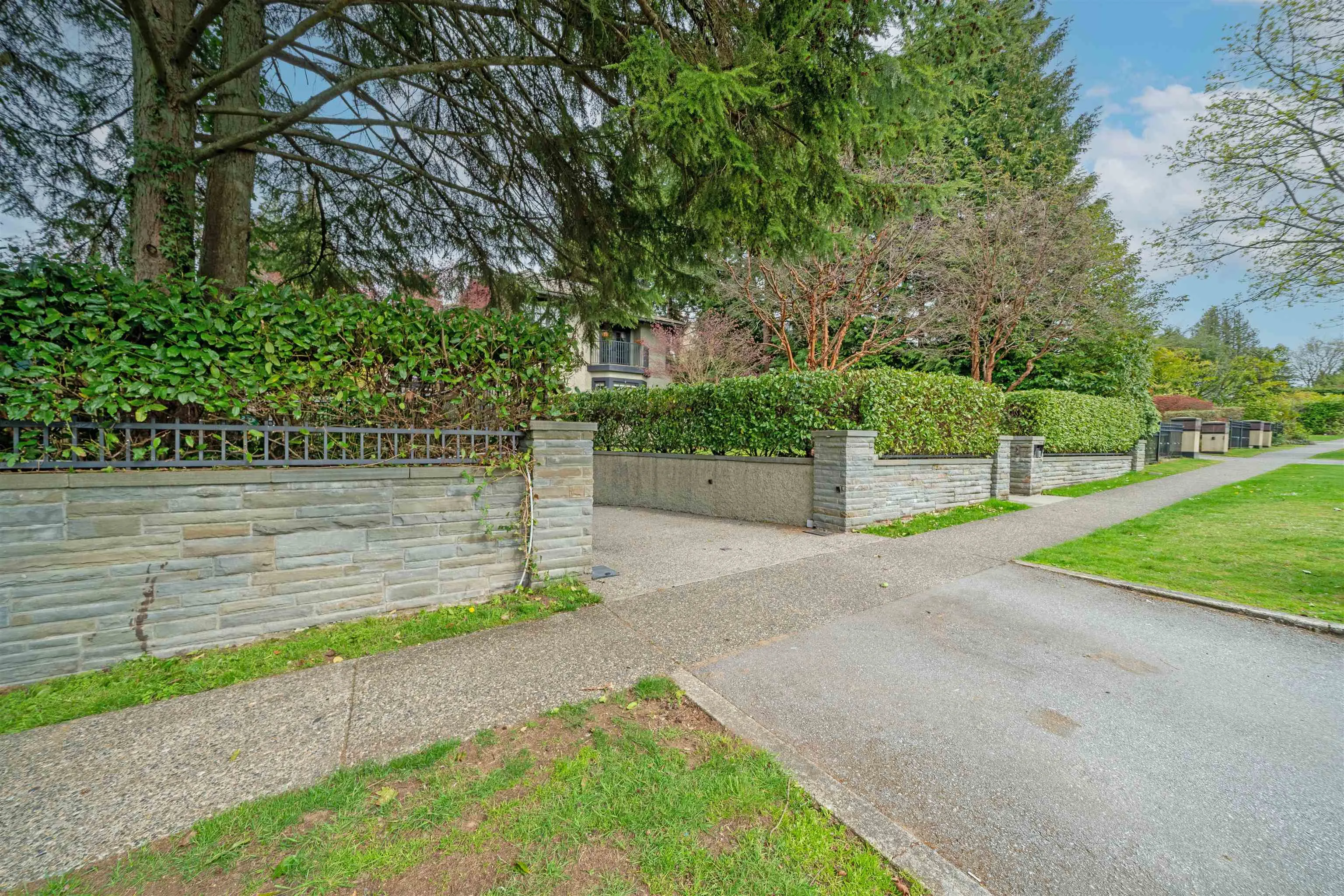 1610 Wesbrook Crescent