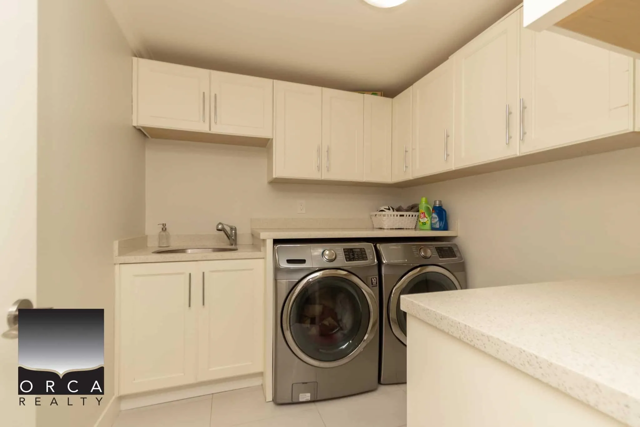 Furnished 1270 Kings Avenue