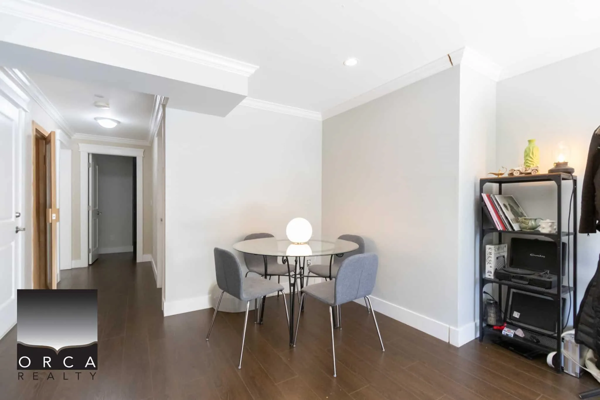 Furnished 1270 Kings Avenue