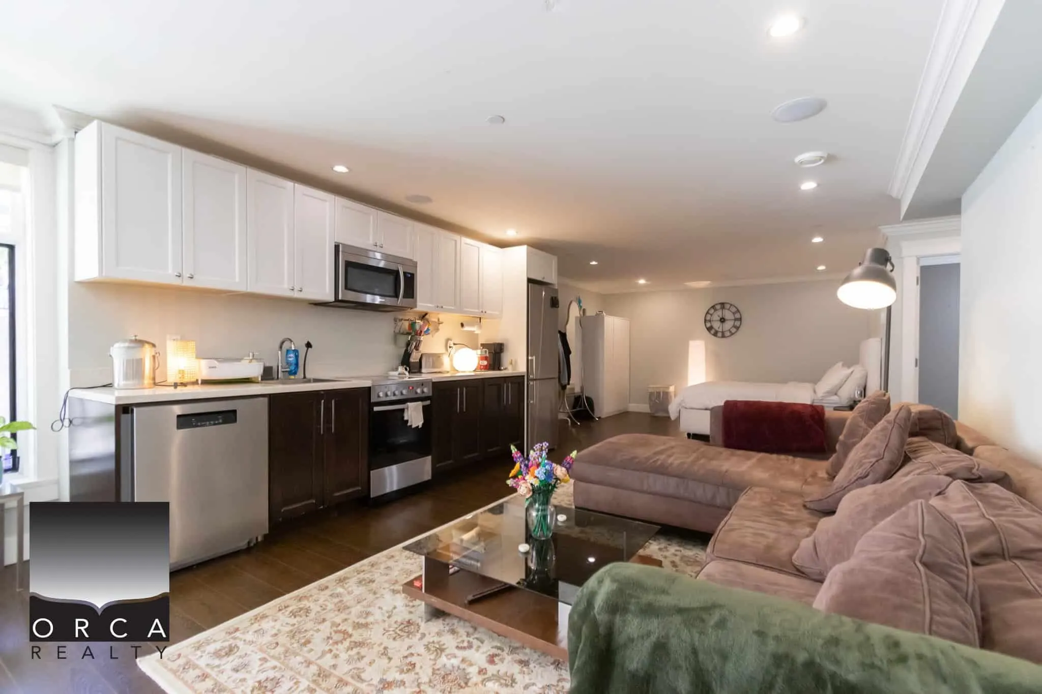 Furnished 1270 Kings Avenue