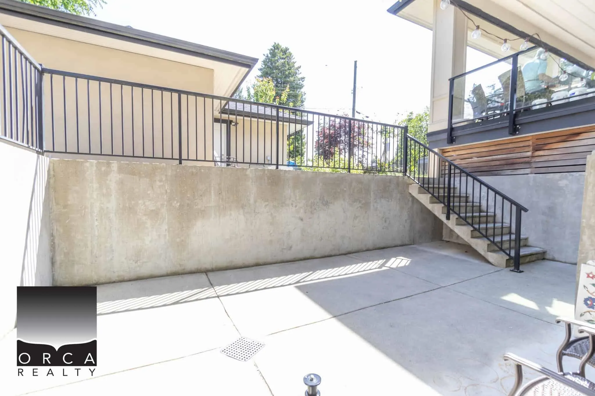 Furnished 1270 Kings Avenue