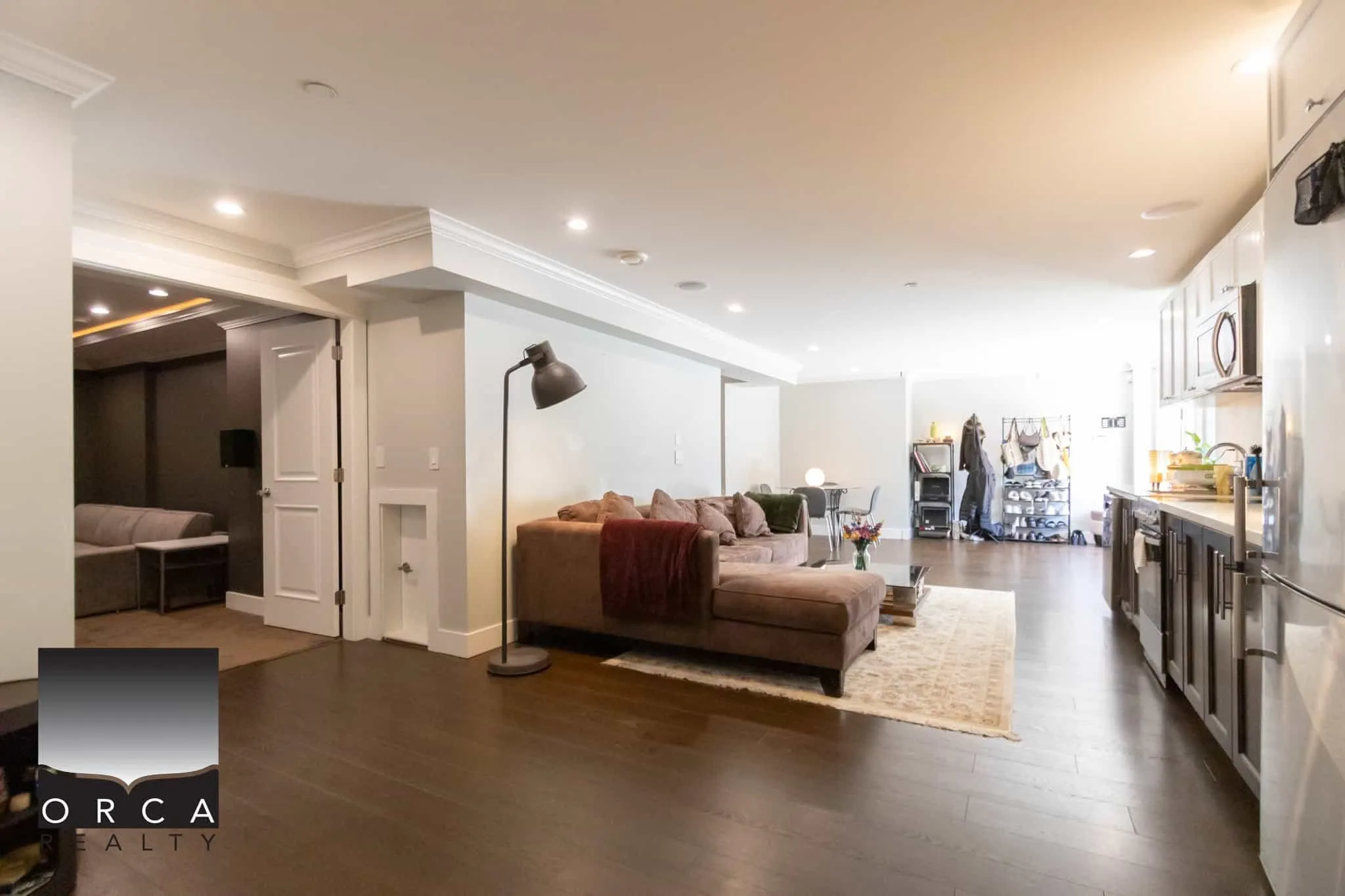 Furnished 1270 Kings Avenue
