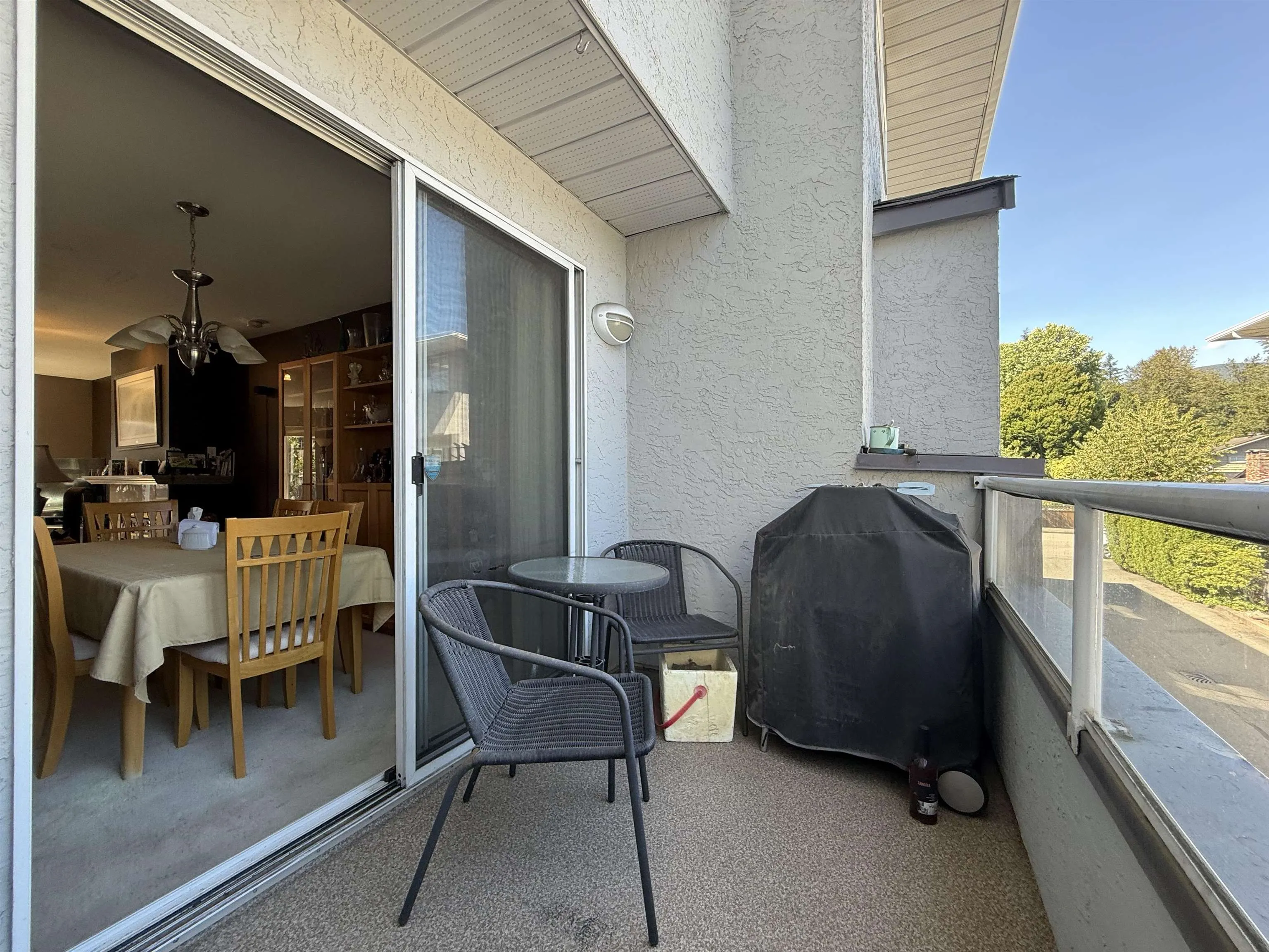 22 3476 Coast Meridian Road