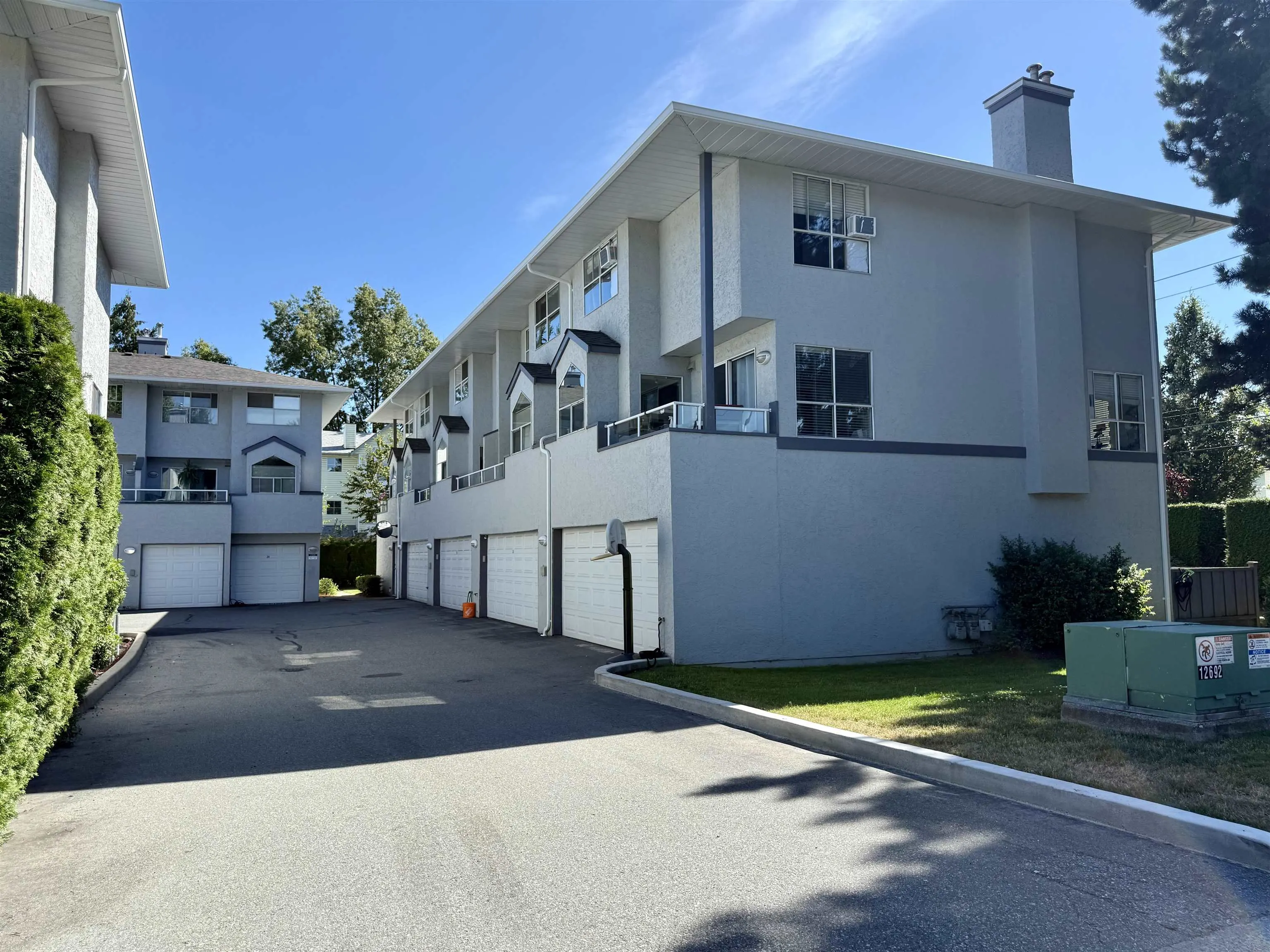 22 3476 Coast Meridian Road