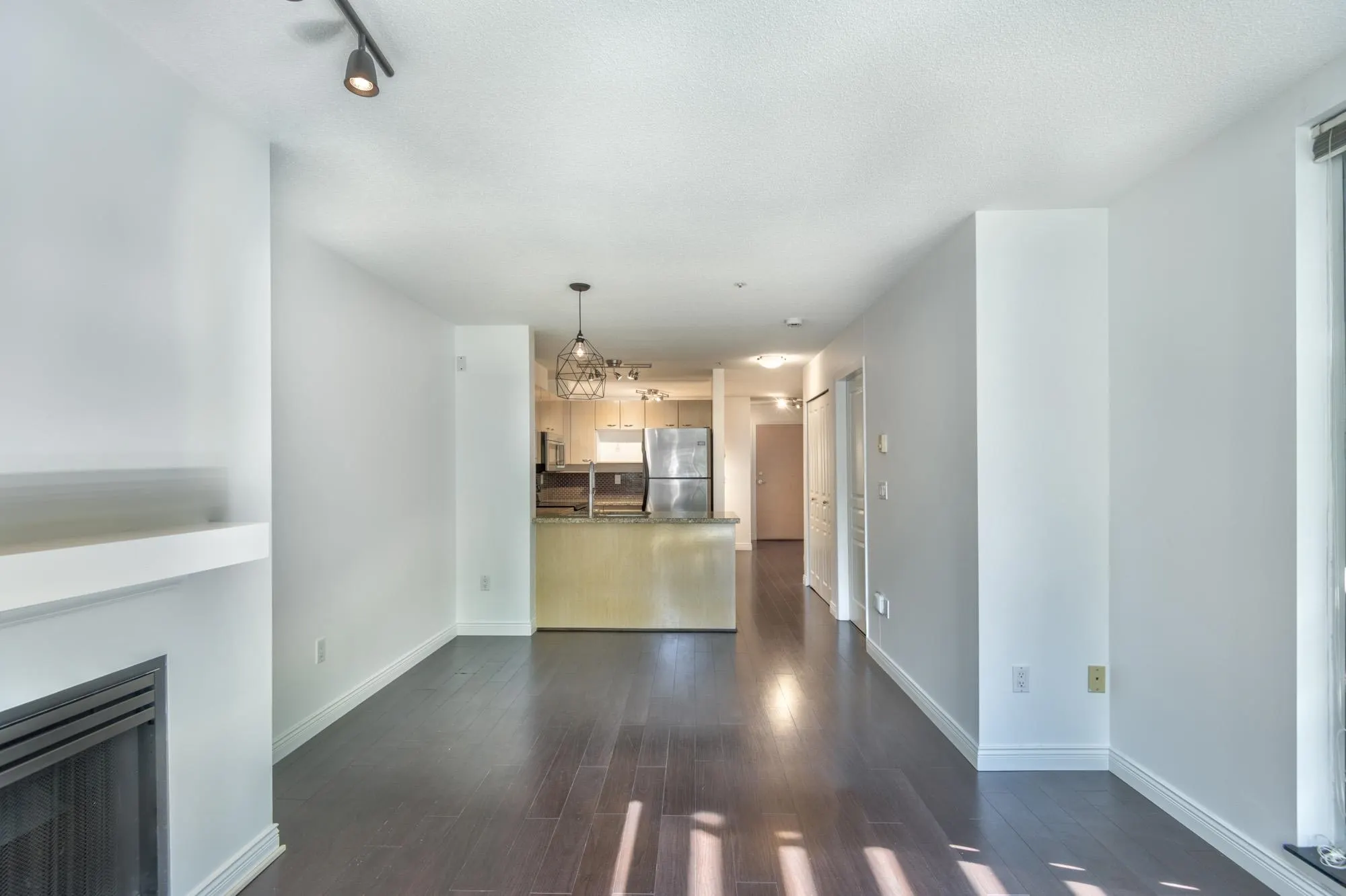 307 2288 Marstrand Avenue