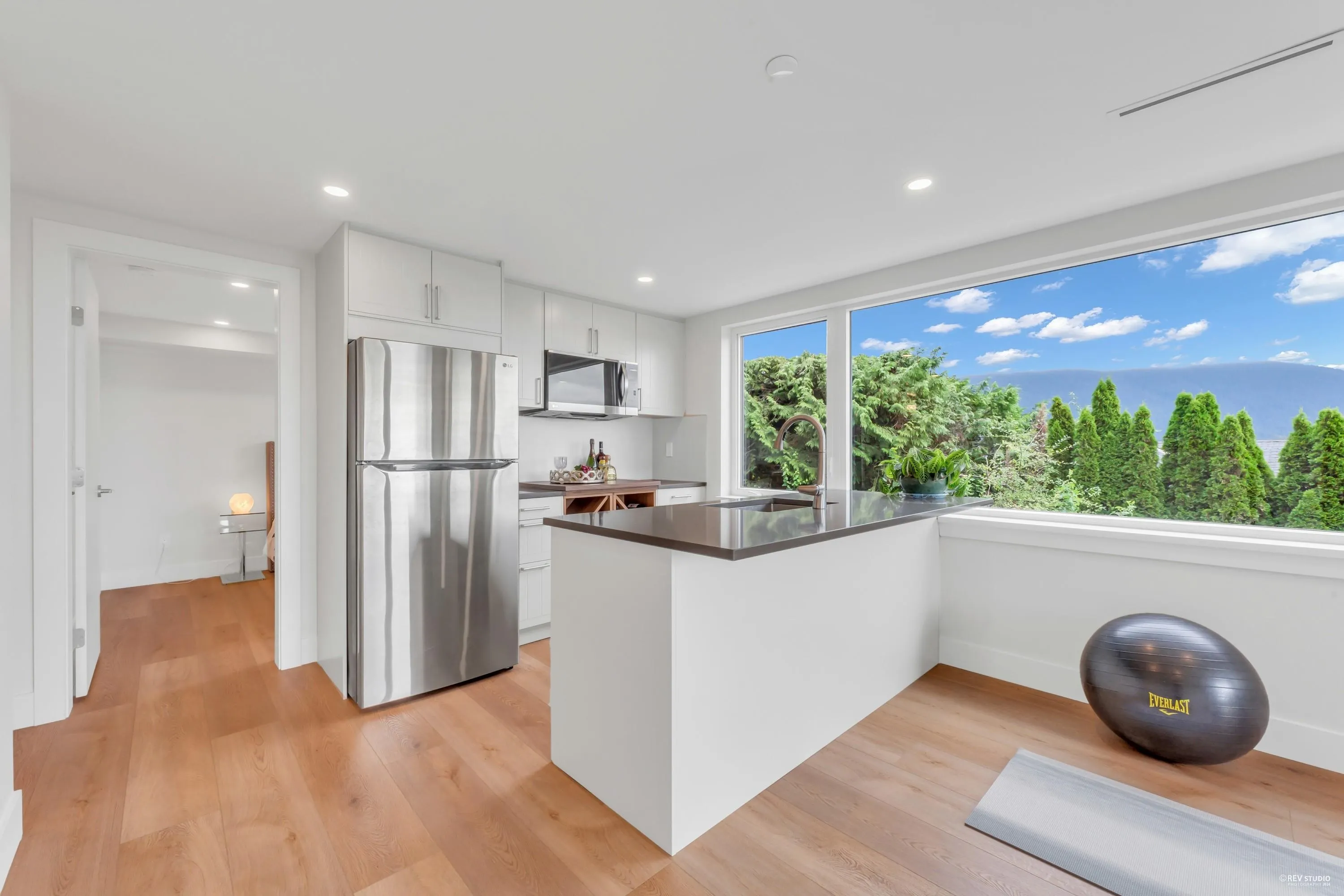 558 St. Andrews Road