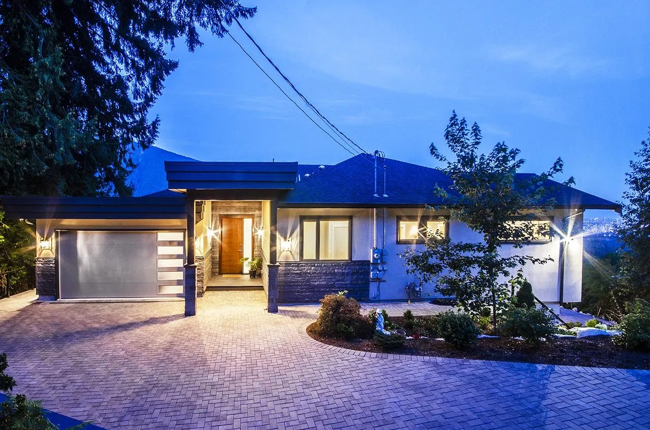 558 St. Andrews Road
