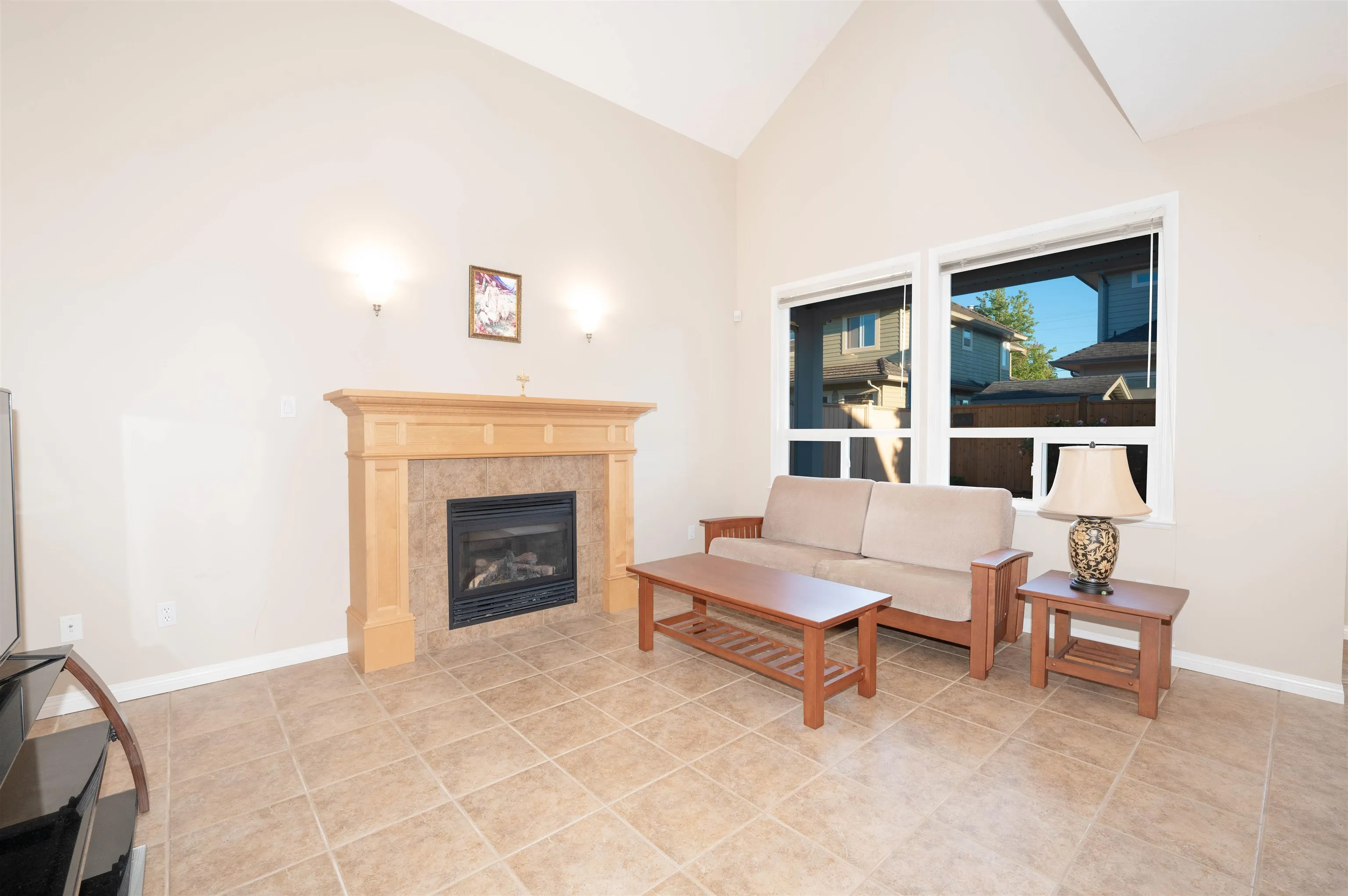 9382 Pauleshin Crescent