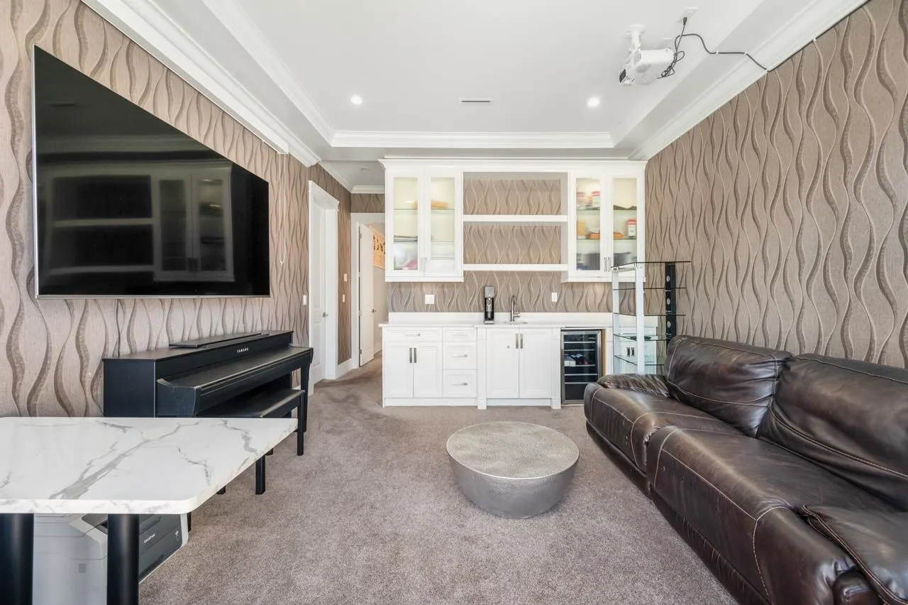 8520 Littlemore Place