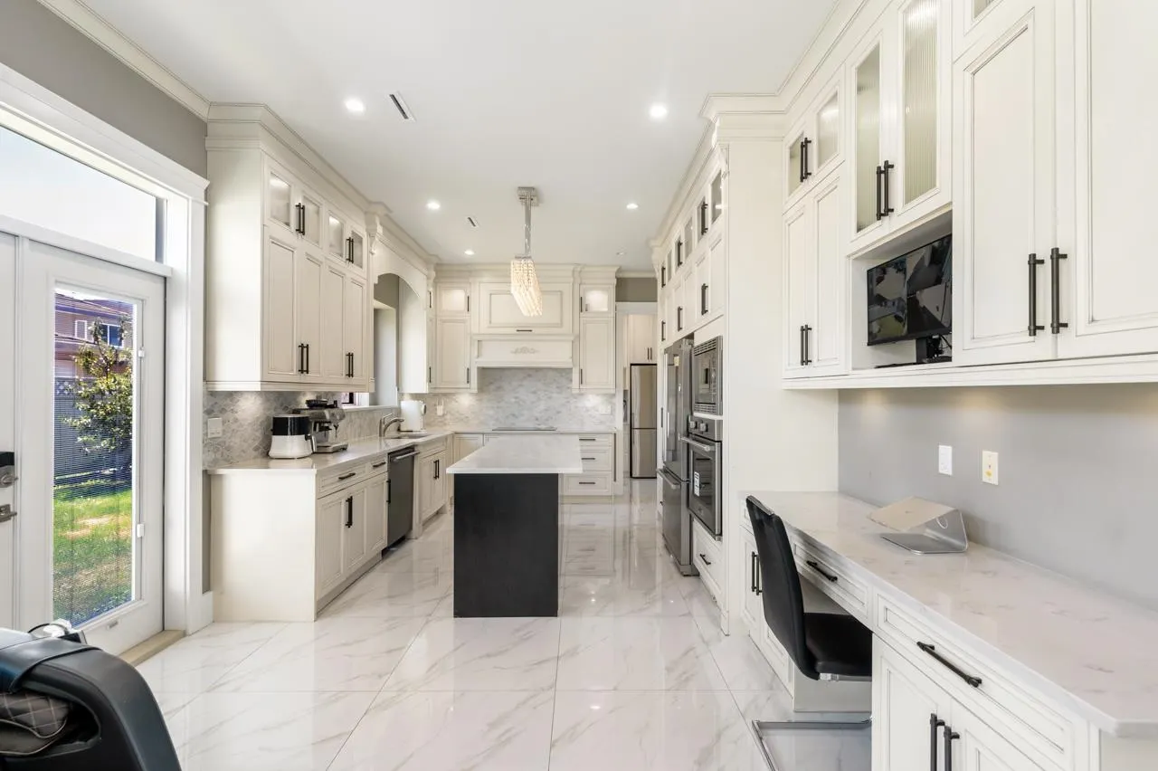 8520 Littlemore Place