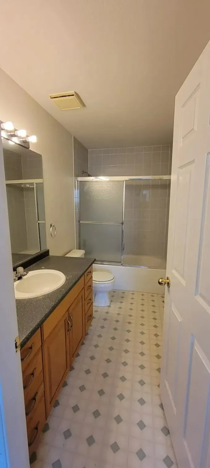 202 27262 Fraser Highway