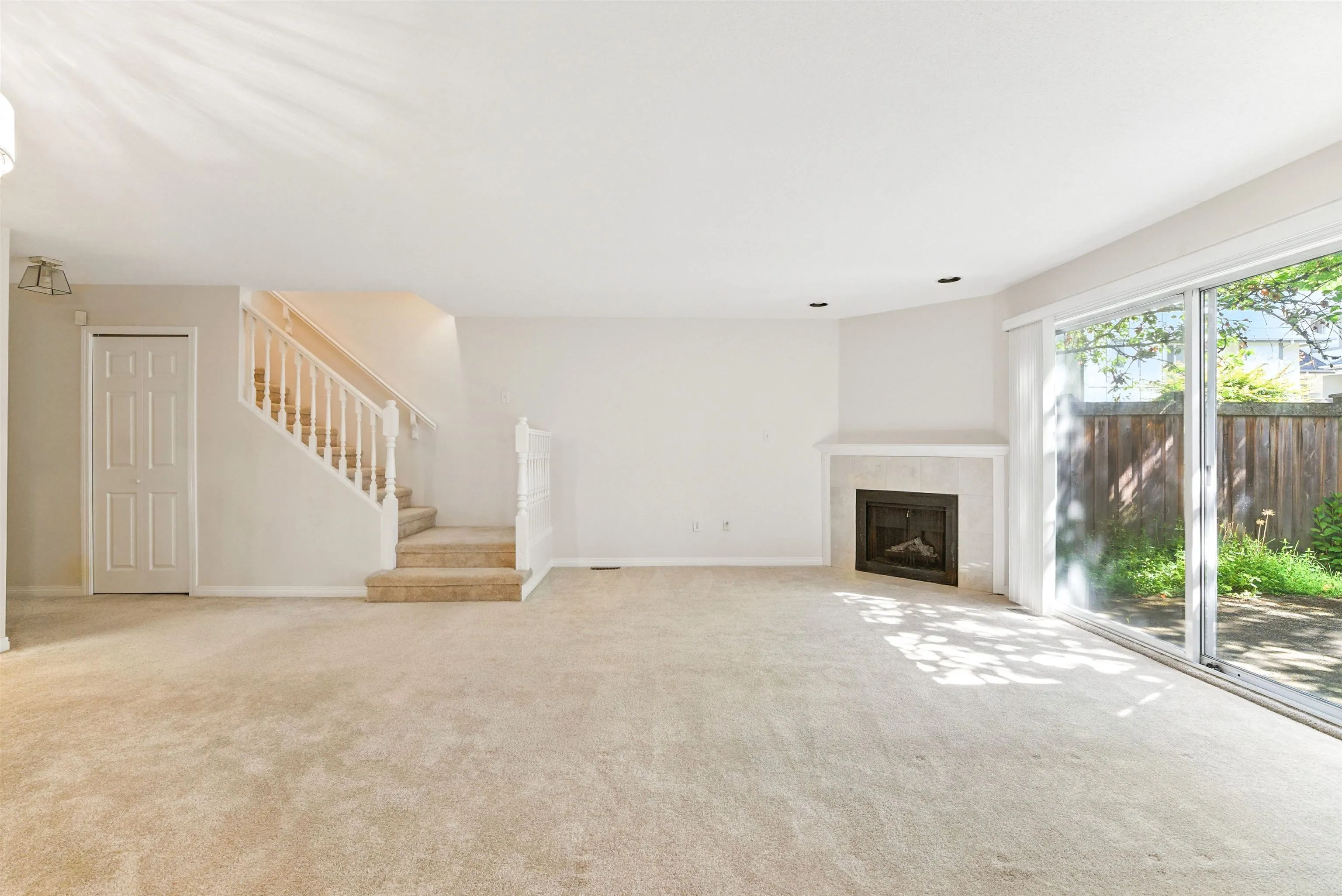 6 8031 General Currie Road
