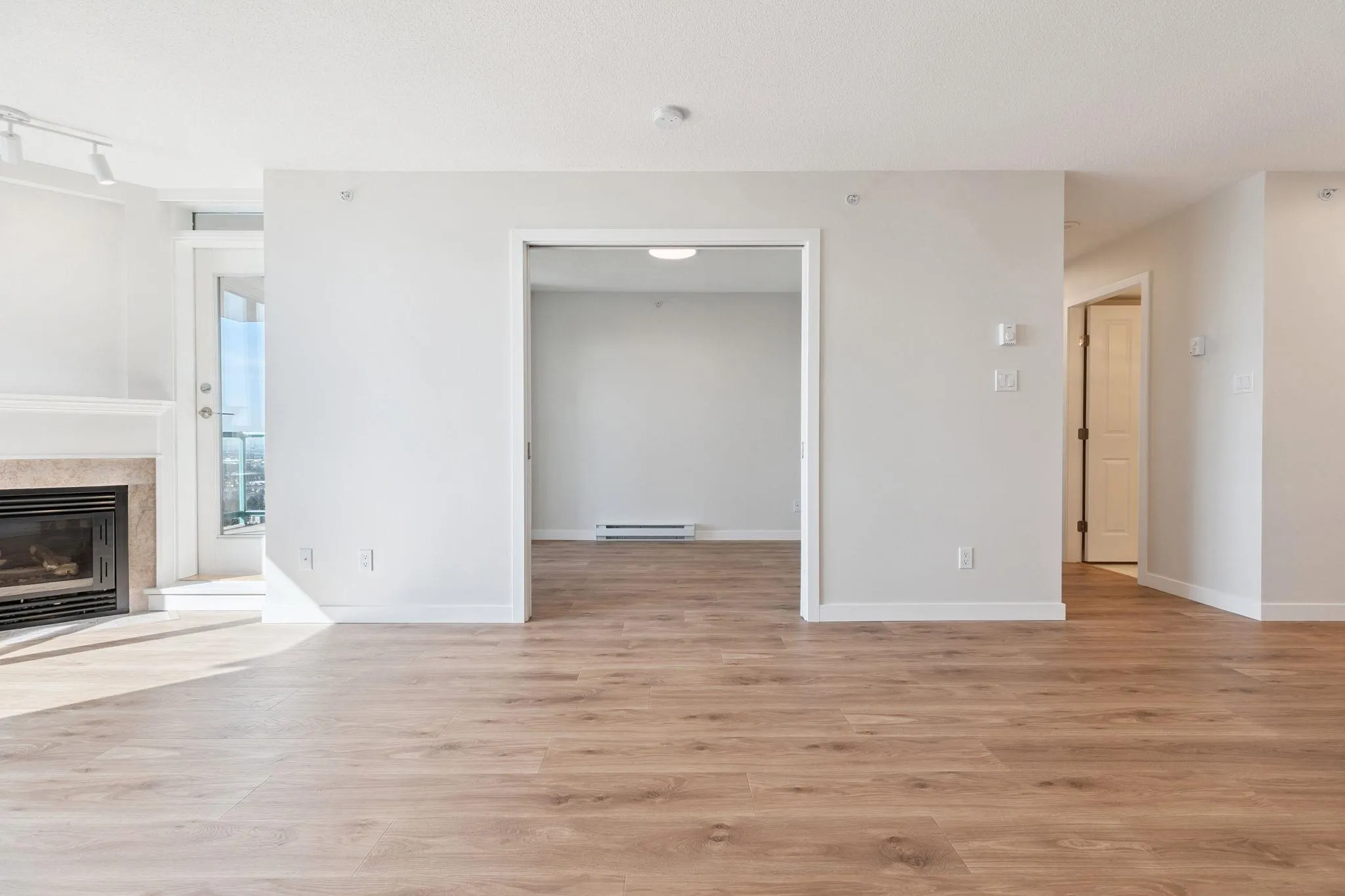 1606 612 Sixth Street