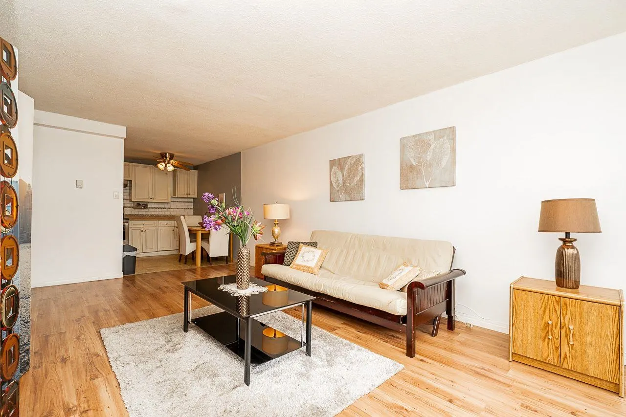 135B 8635 120 Street