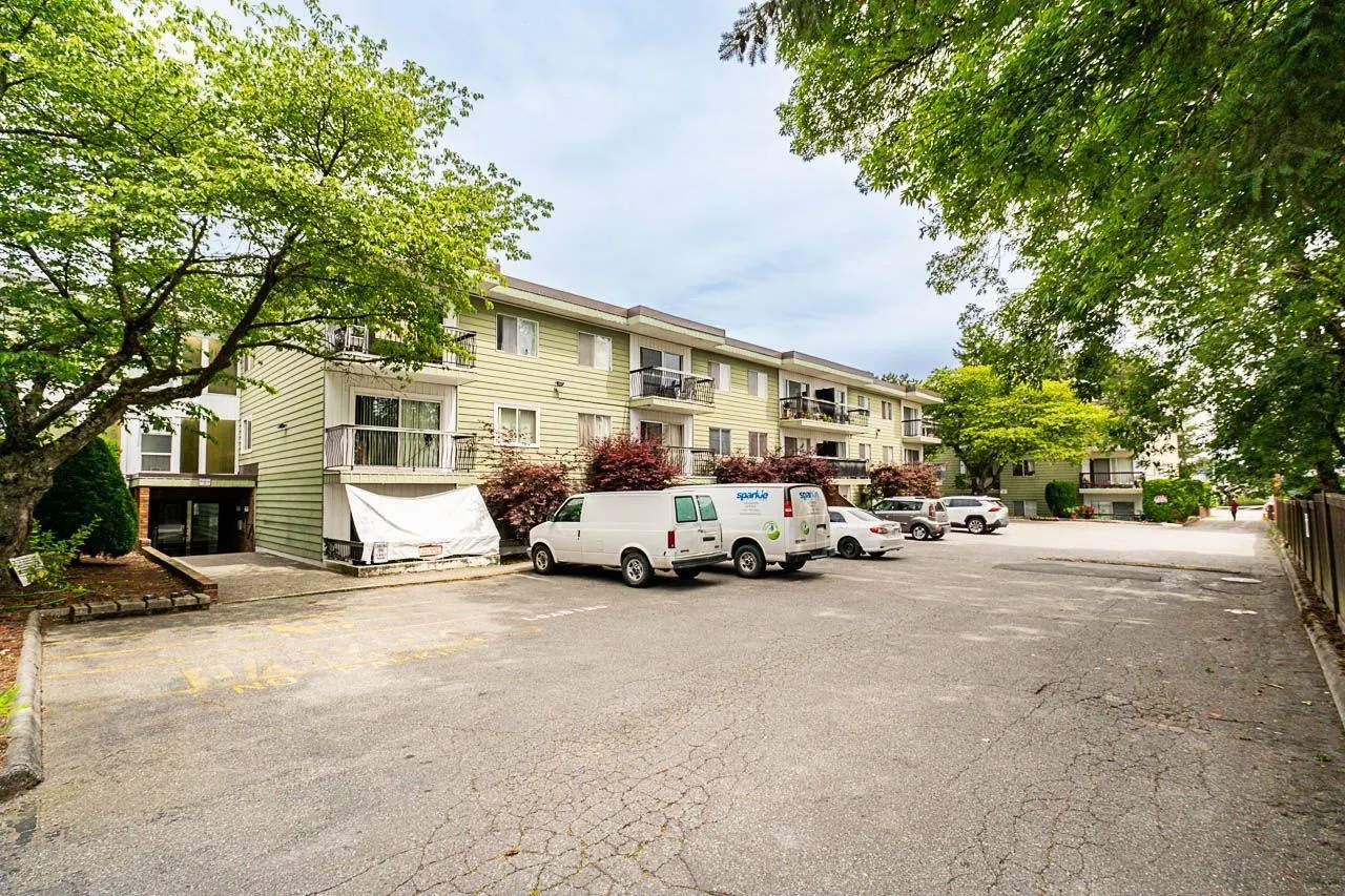 135B 8635 120 Street