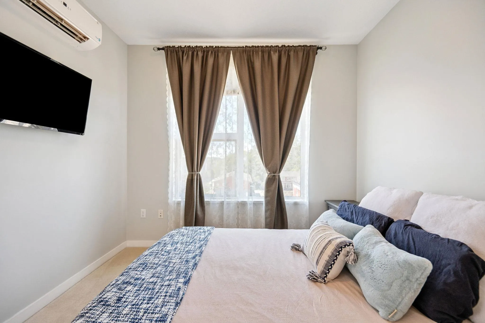 523 9311 Alexandra Road
