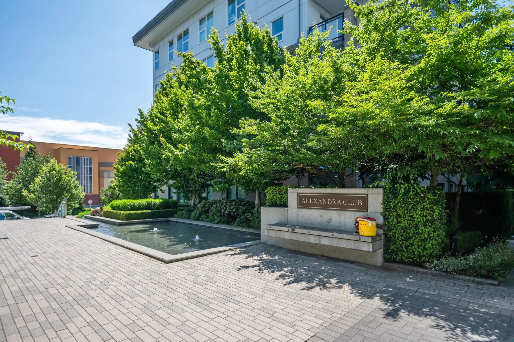 523 9311 Alexandra Road