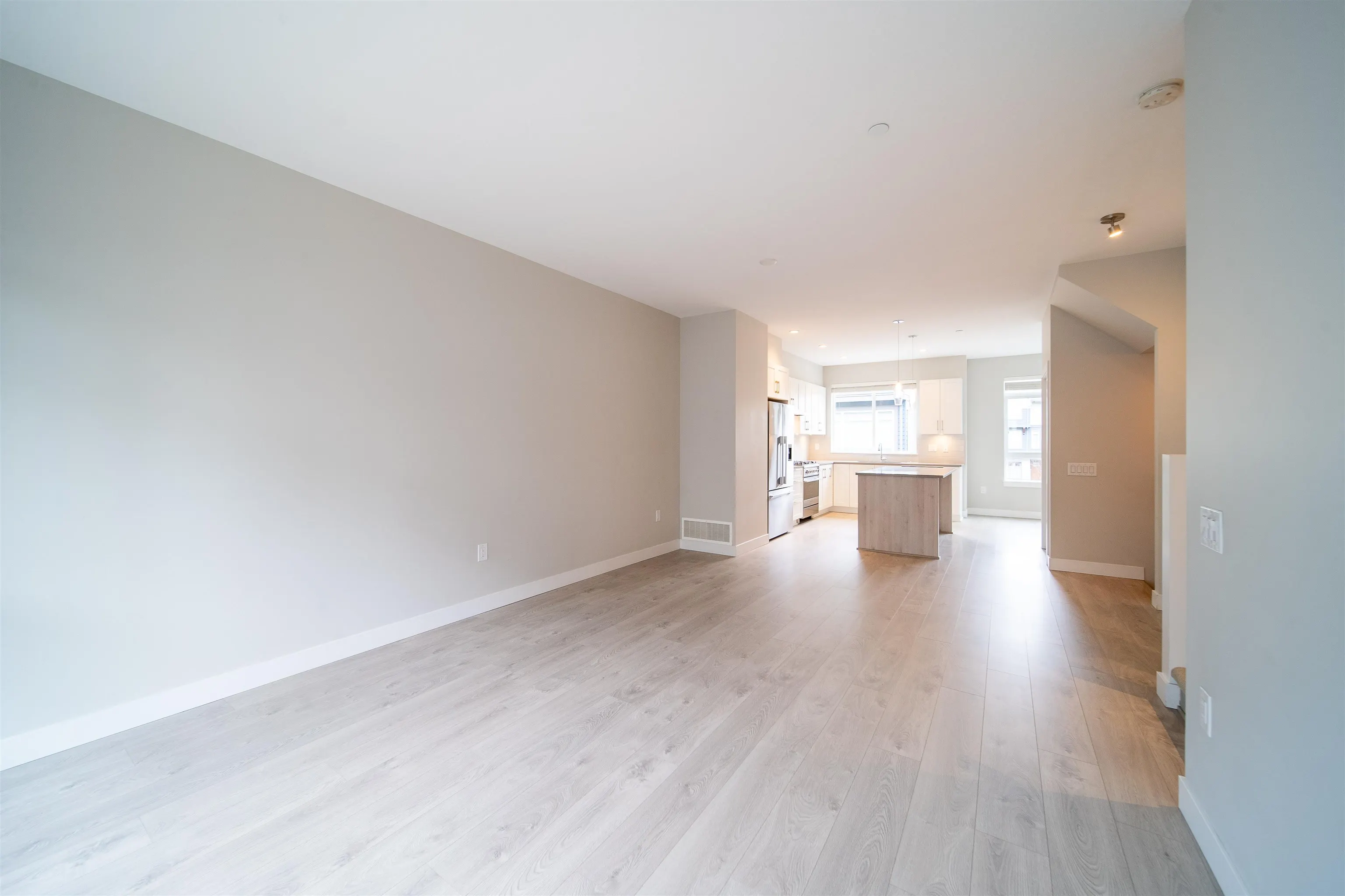 75 4991 No. 5 Road