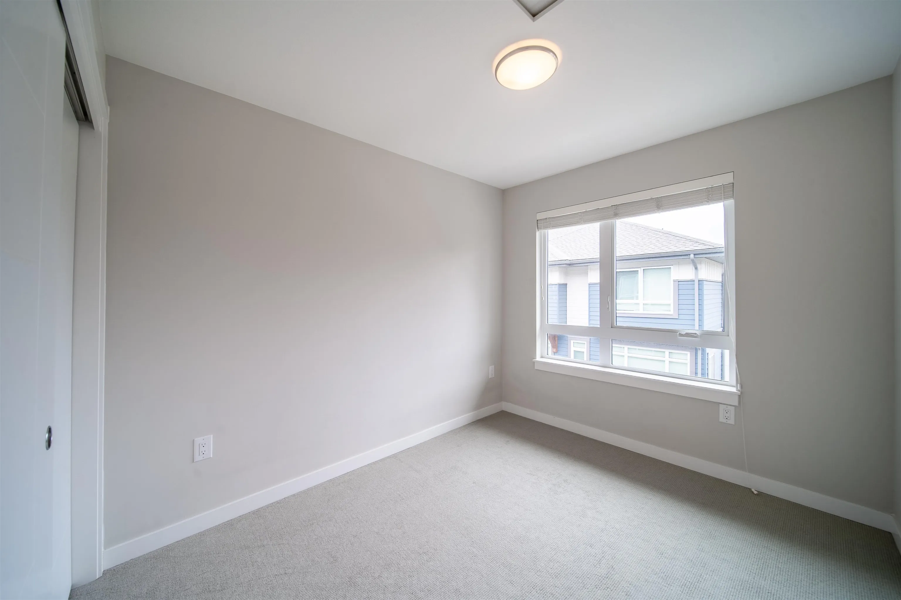 75 4991 No. 5 Road