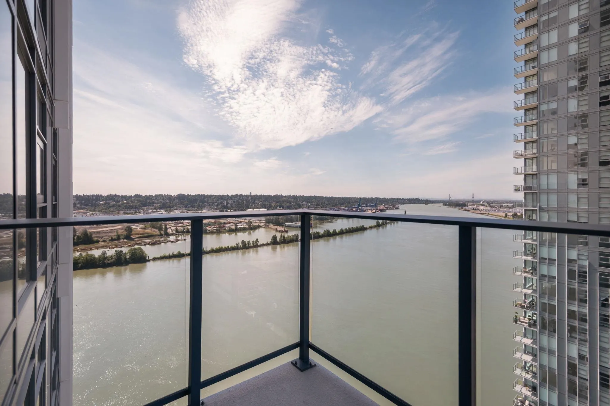 3105 660 Quayside Drive