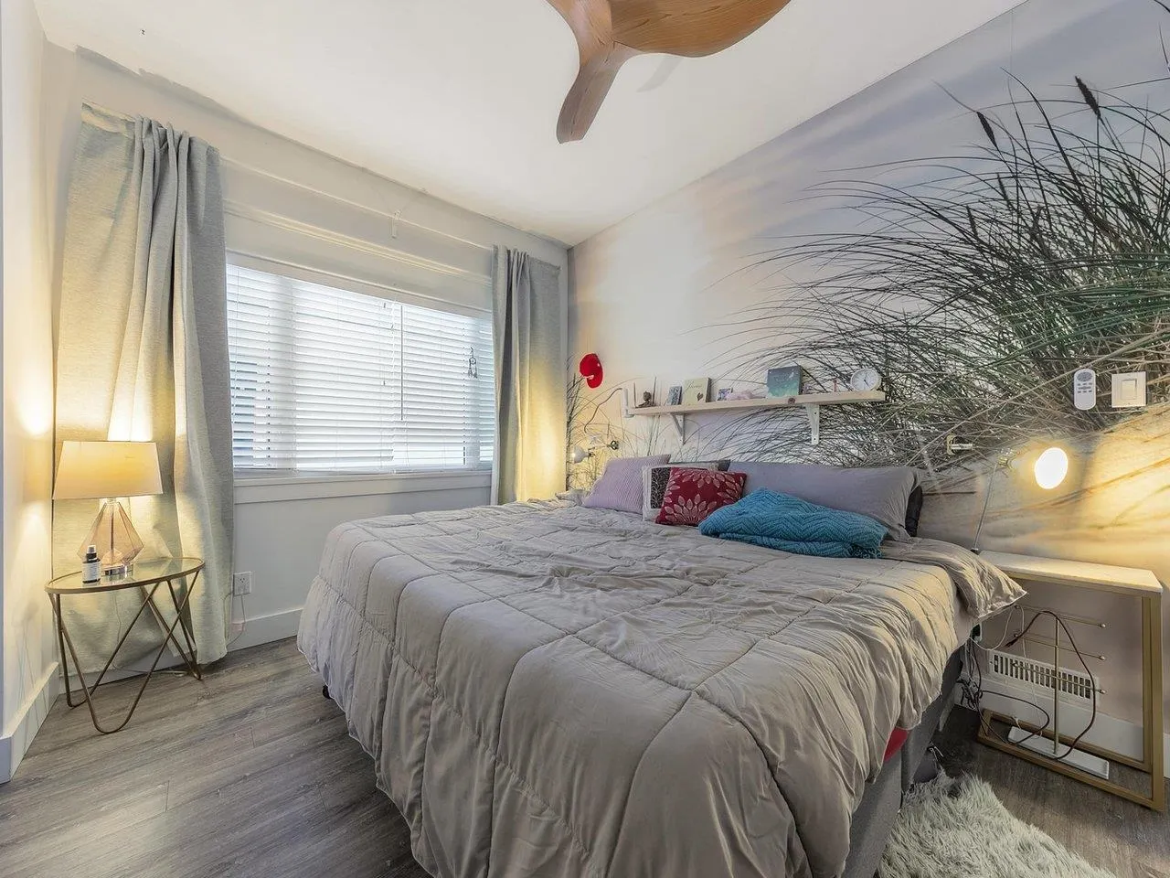 153 W 19th Avenue