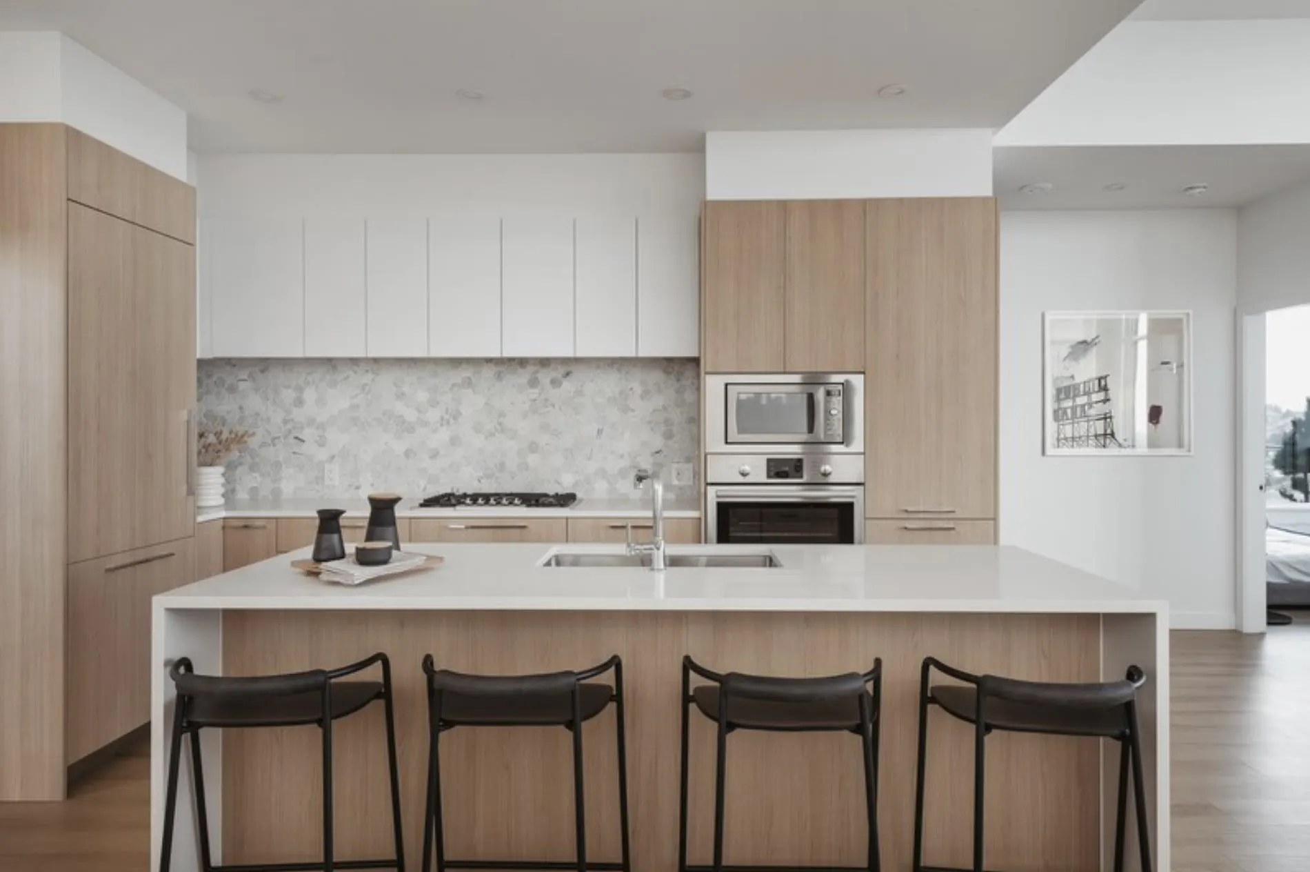 2701 2425 Alpha Avenue