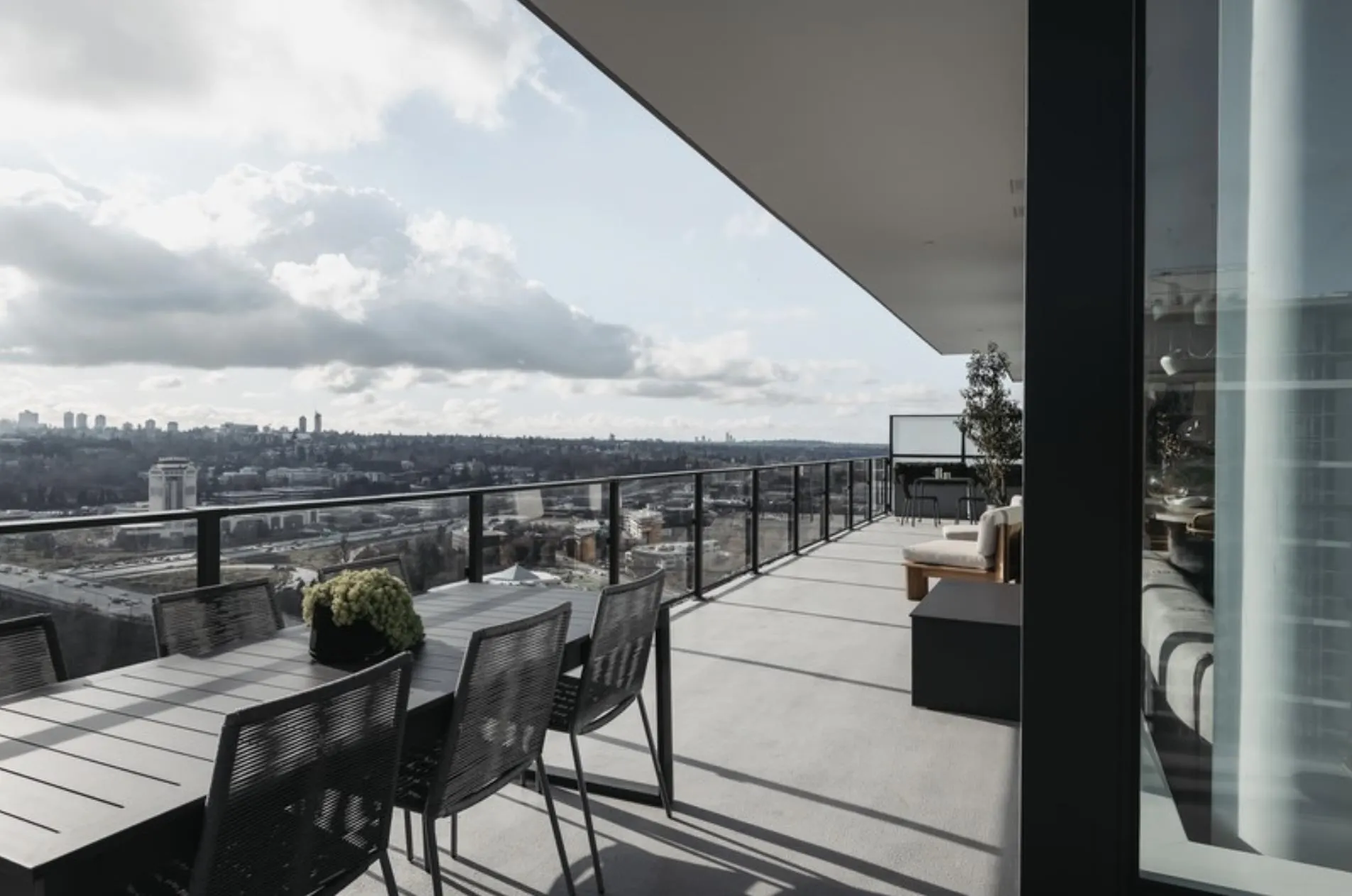 2701 2425 Alpha Avenue