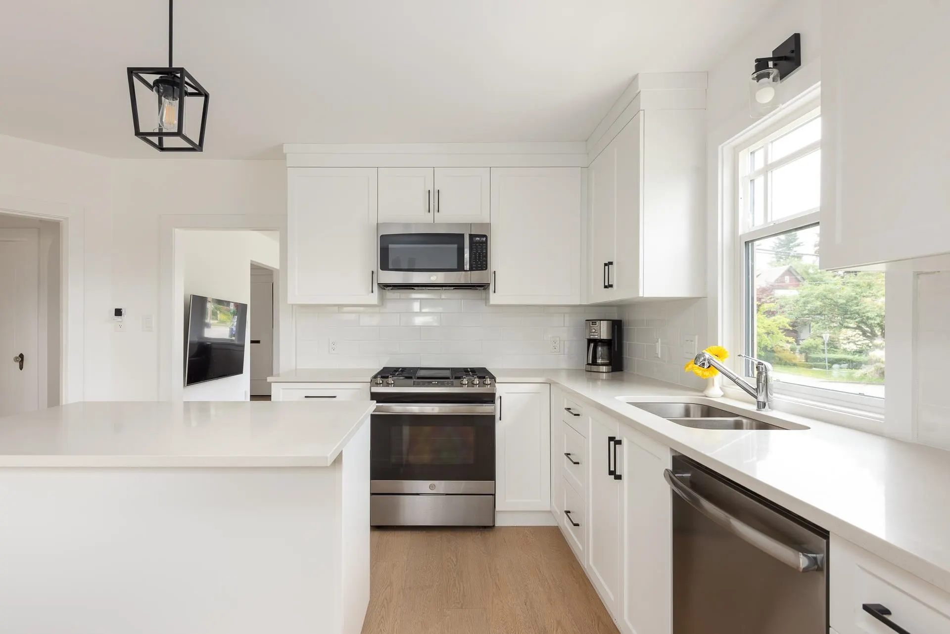 631 Second Street